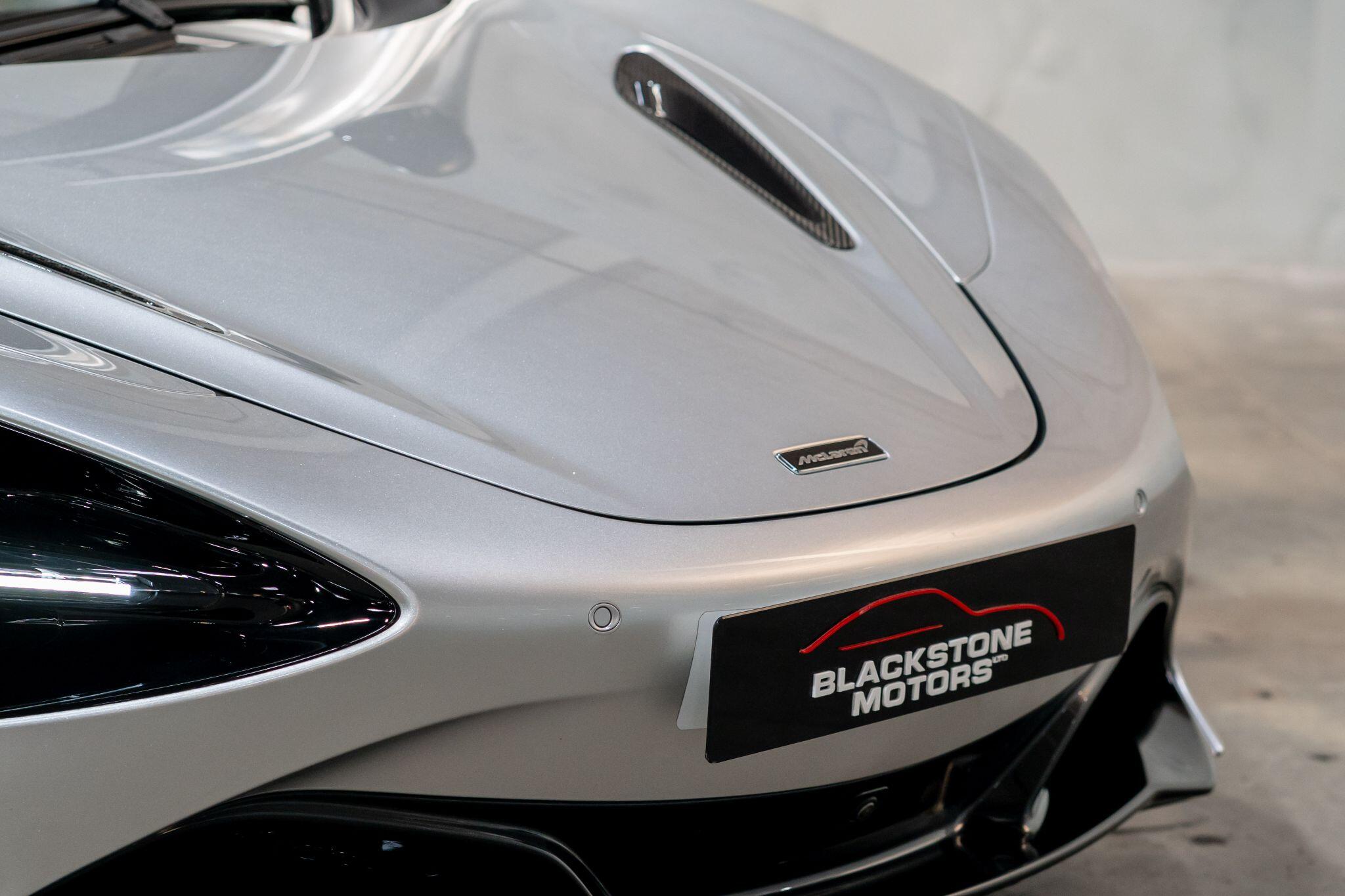 Mclaren 720s view 37