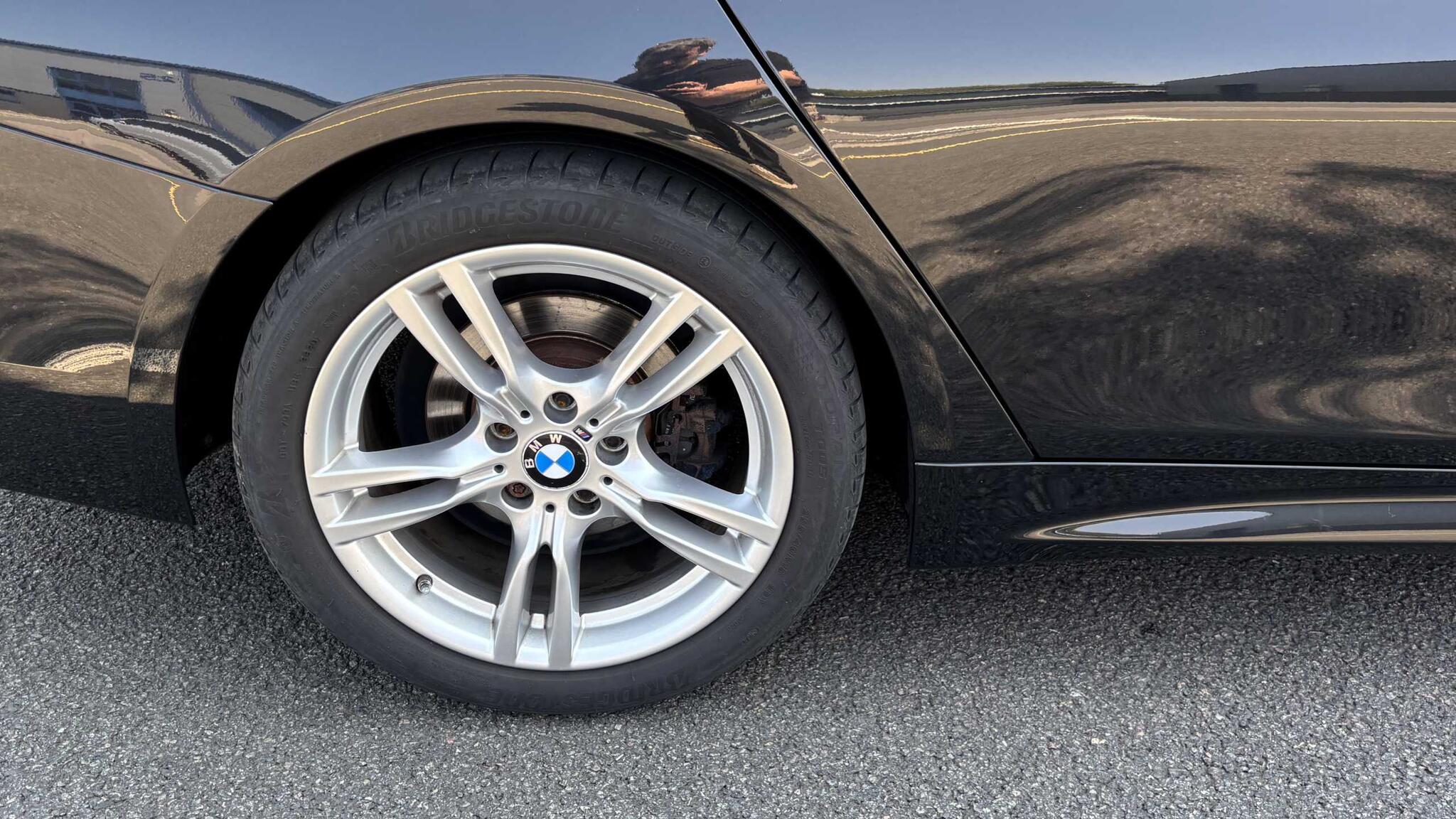 BMW 4 Series view 19