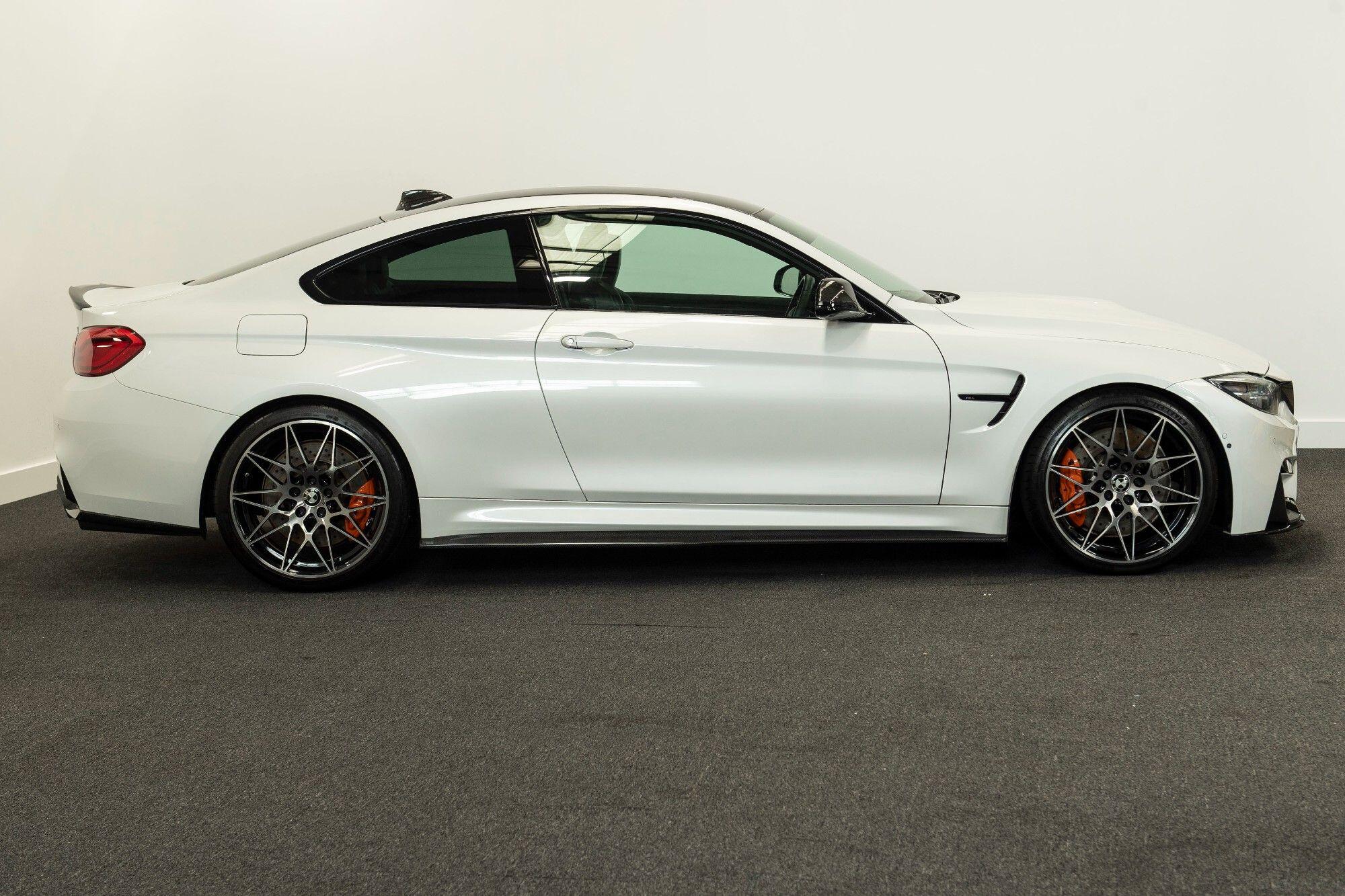 BMW M4 view 2