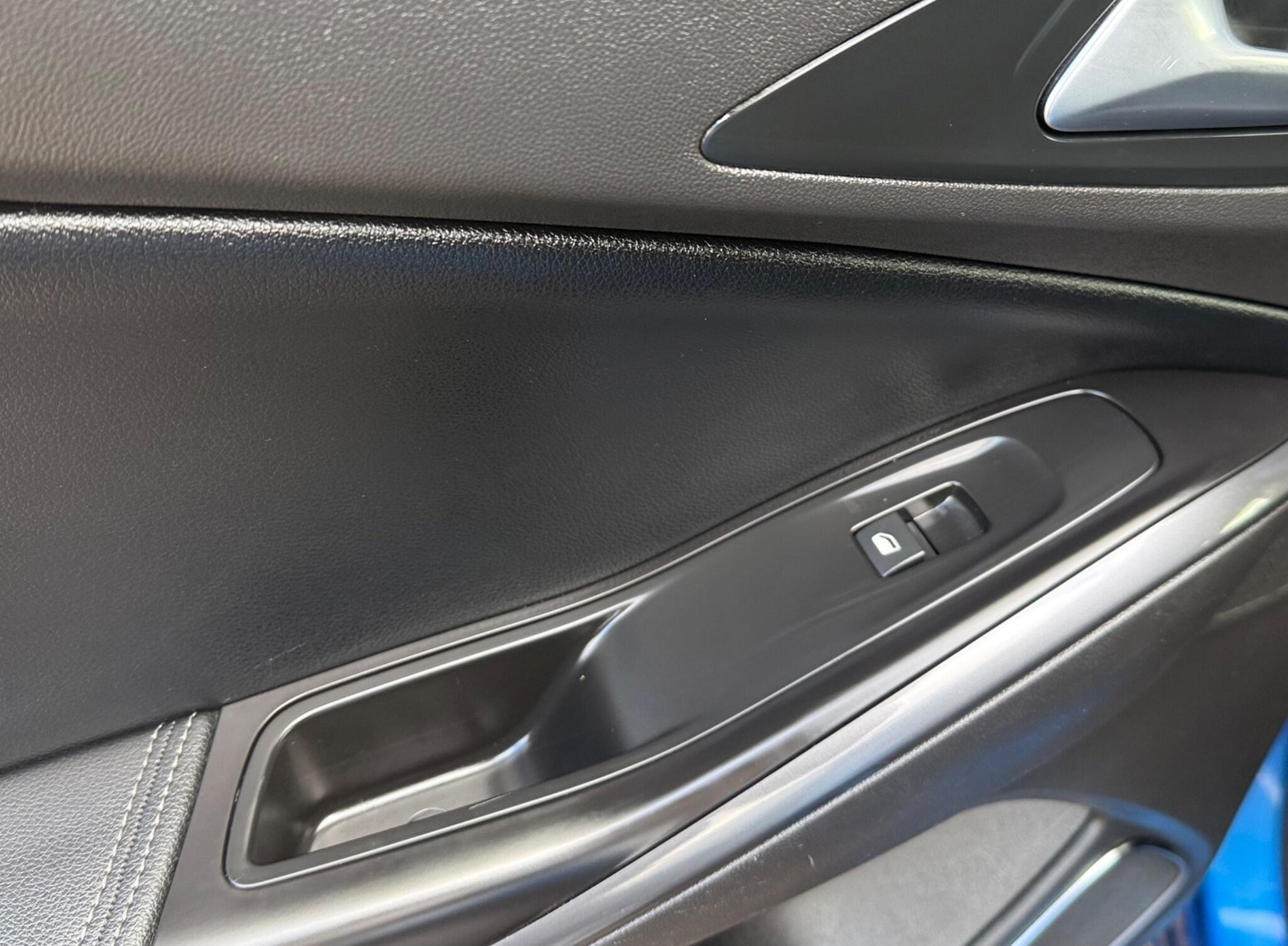 Vauxhall Grandland X view 14