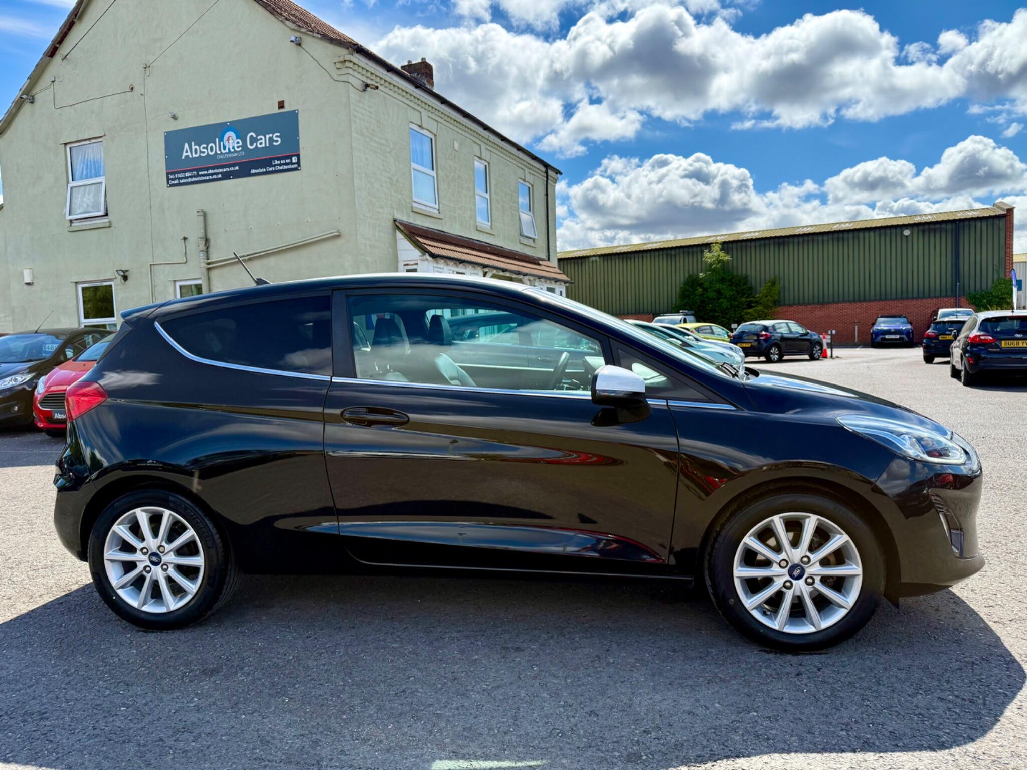 2019 Ford Fiesta 1.0T EcoBoost Titanium X Euro 6 (s/s) 3dr • 102,263 miles image 7