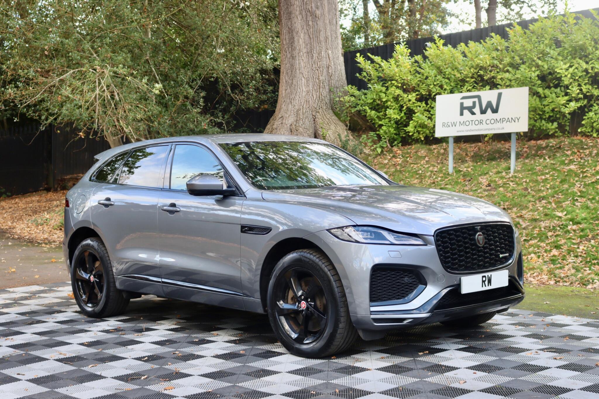 Jaguar F-Pace view 28