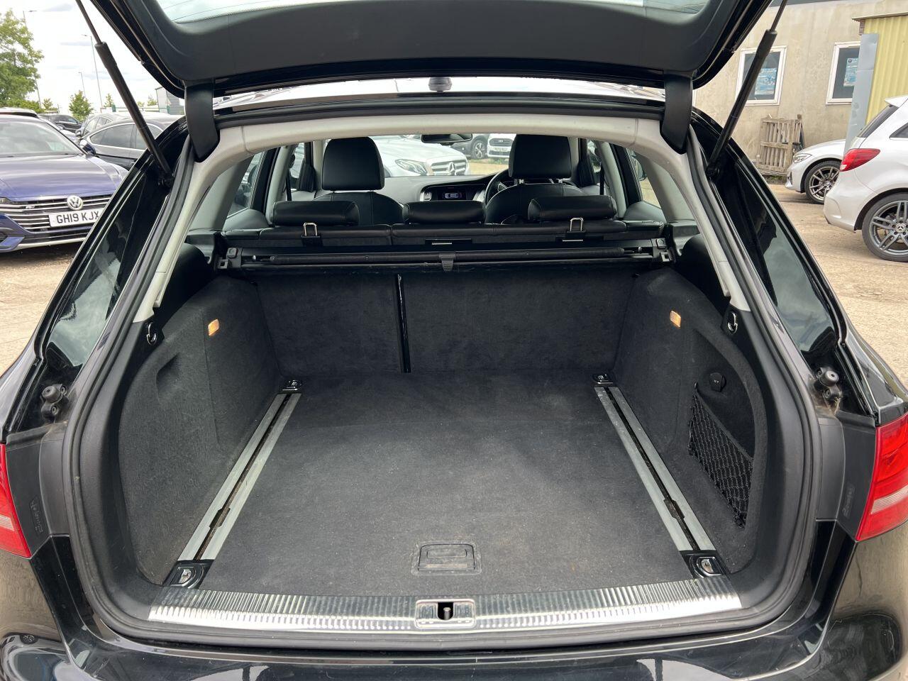 Audi A4 Allroad view 11