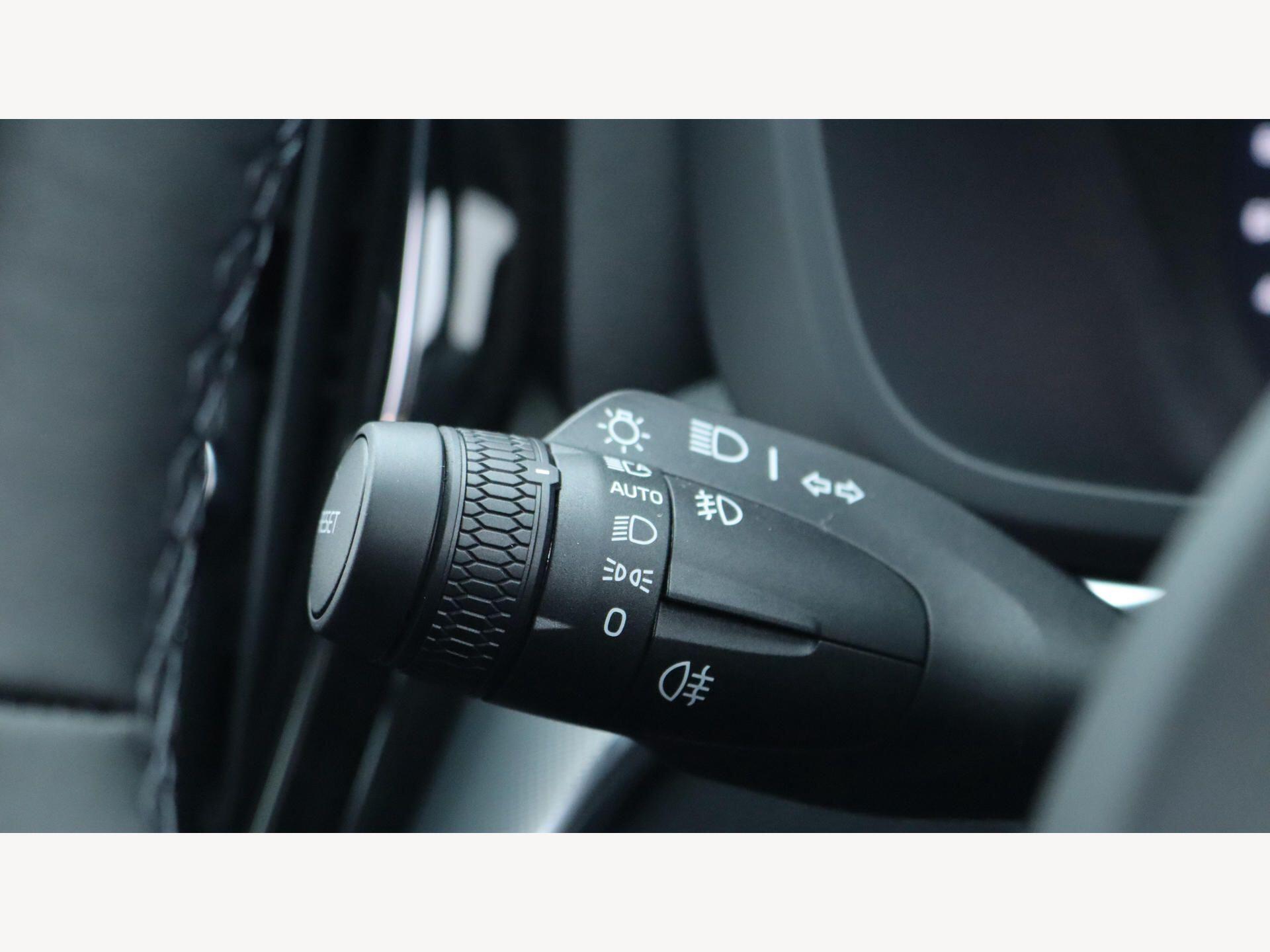 Volvo XC60 view 21