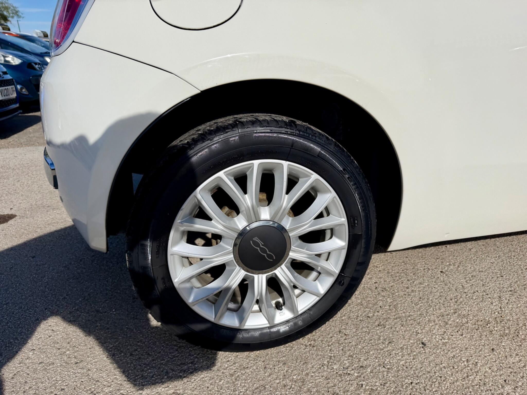 Fiat 500c view 34