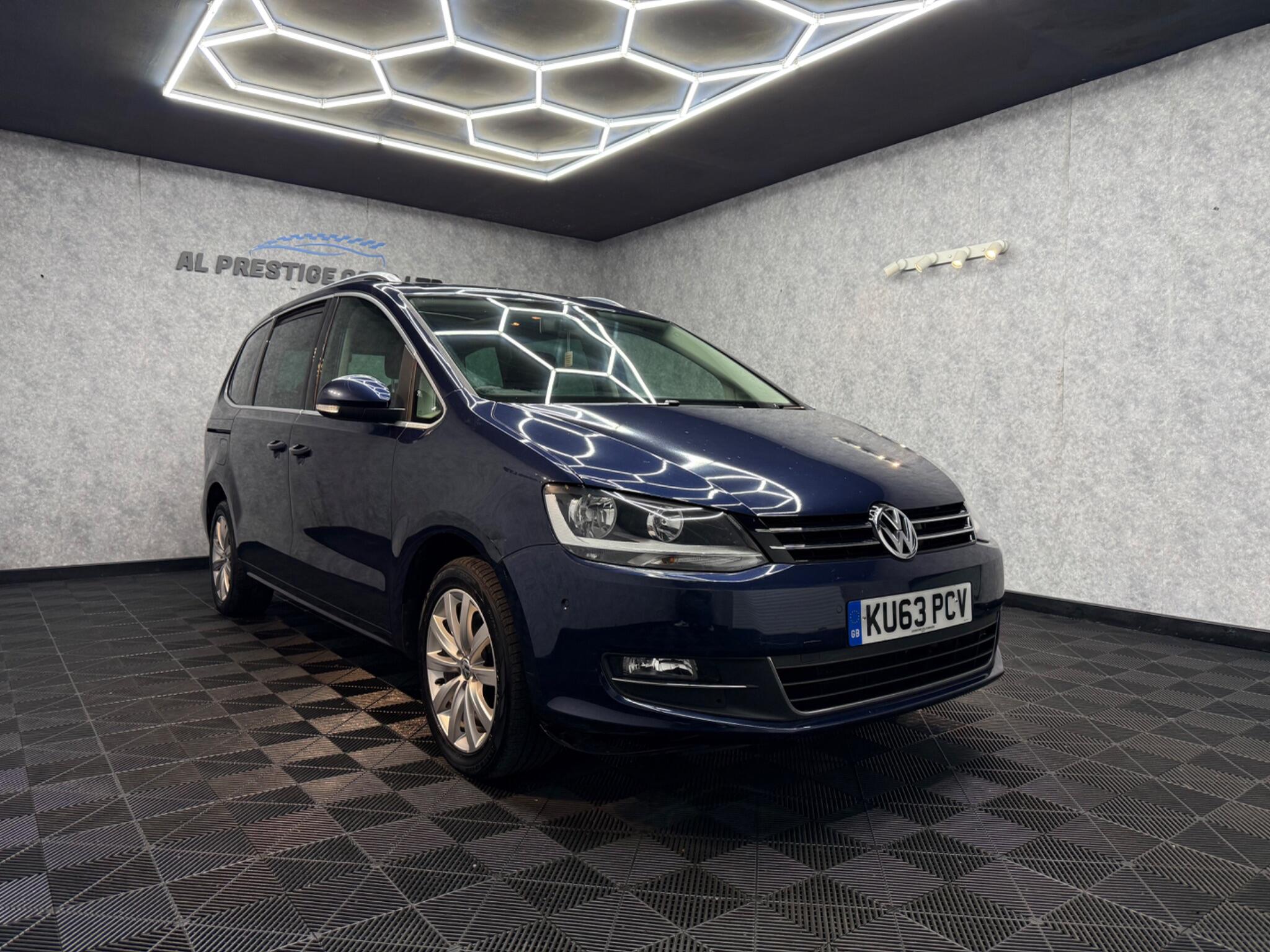Volkswagen Sharan view 5