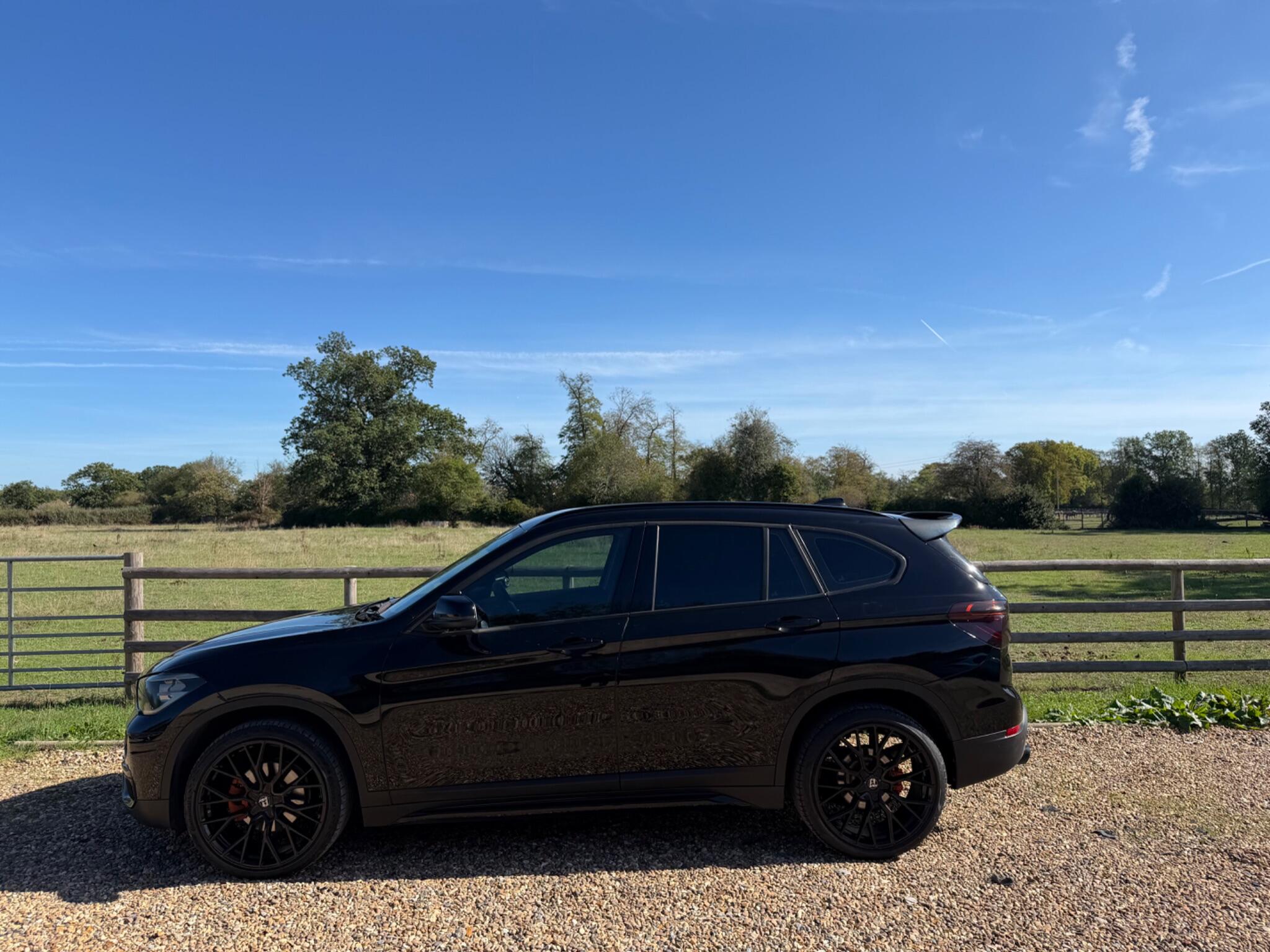 BMW X1 view 8