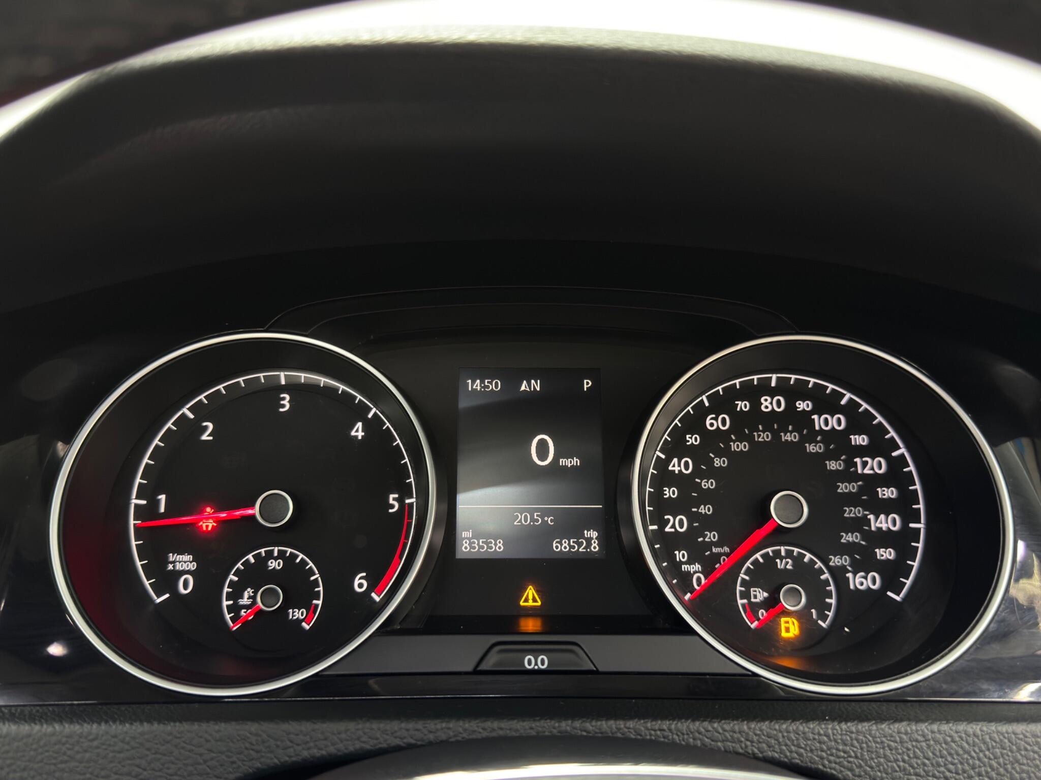Volkswagen Golf view 22