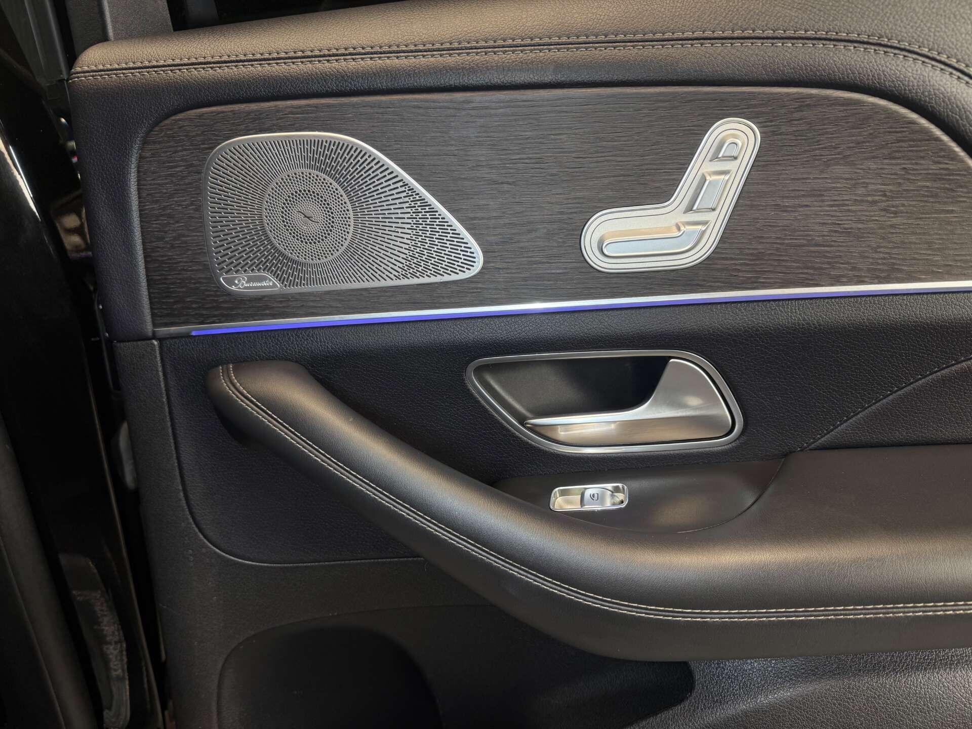 Mercedes-Benz Gle view 23