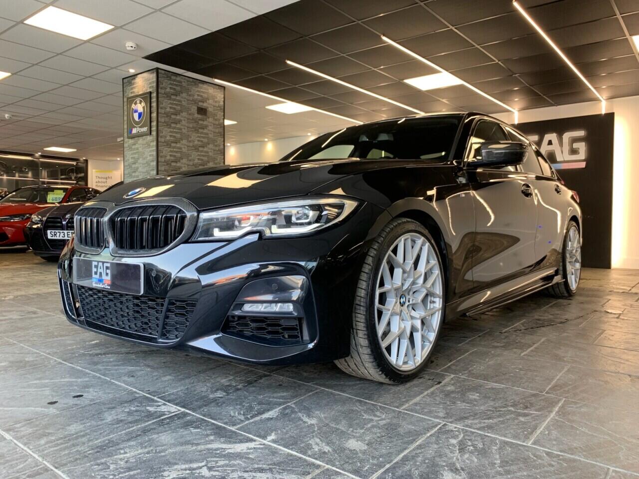 BMW 3 Series view 11