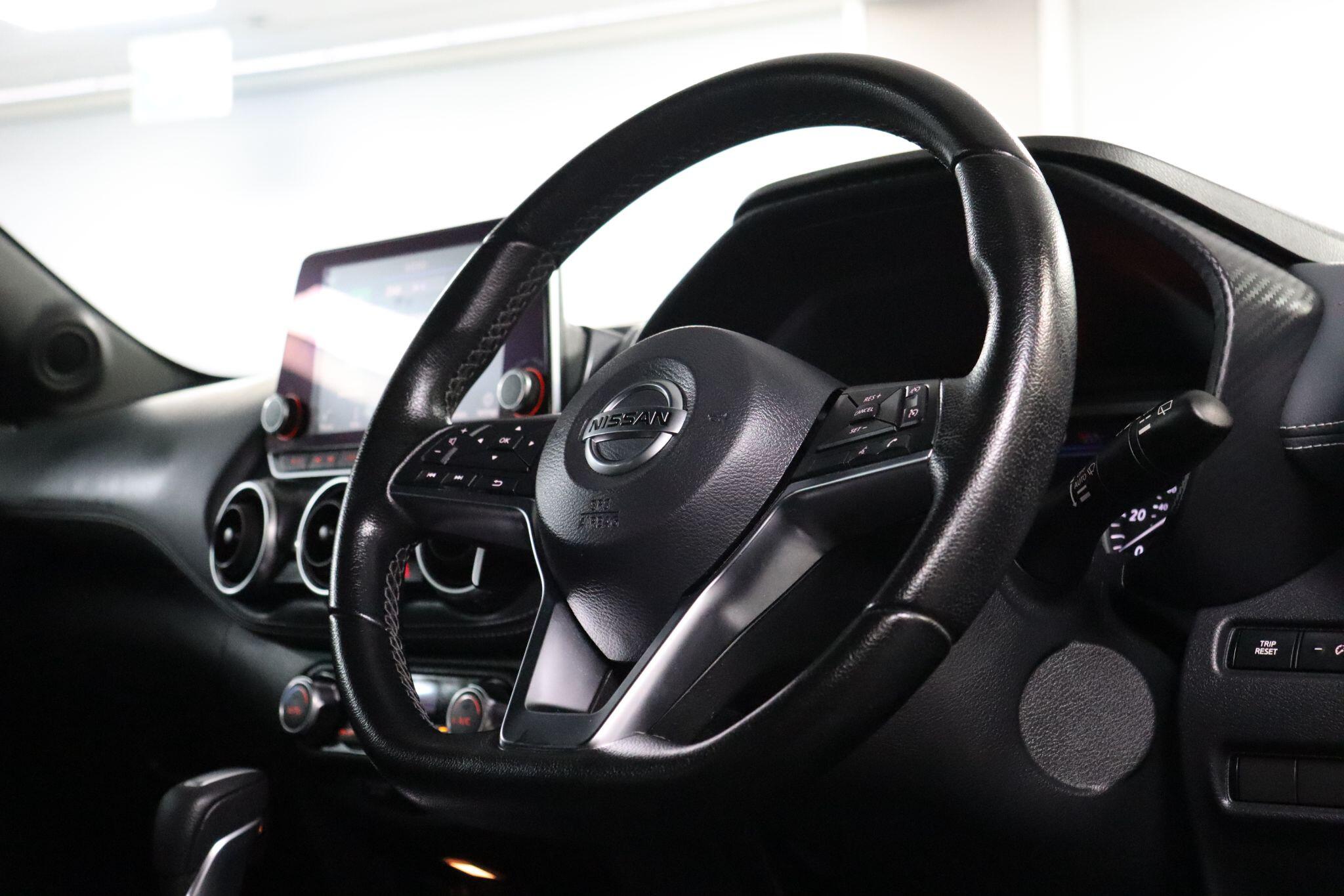 Nissan Juke view 23