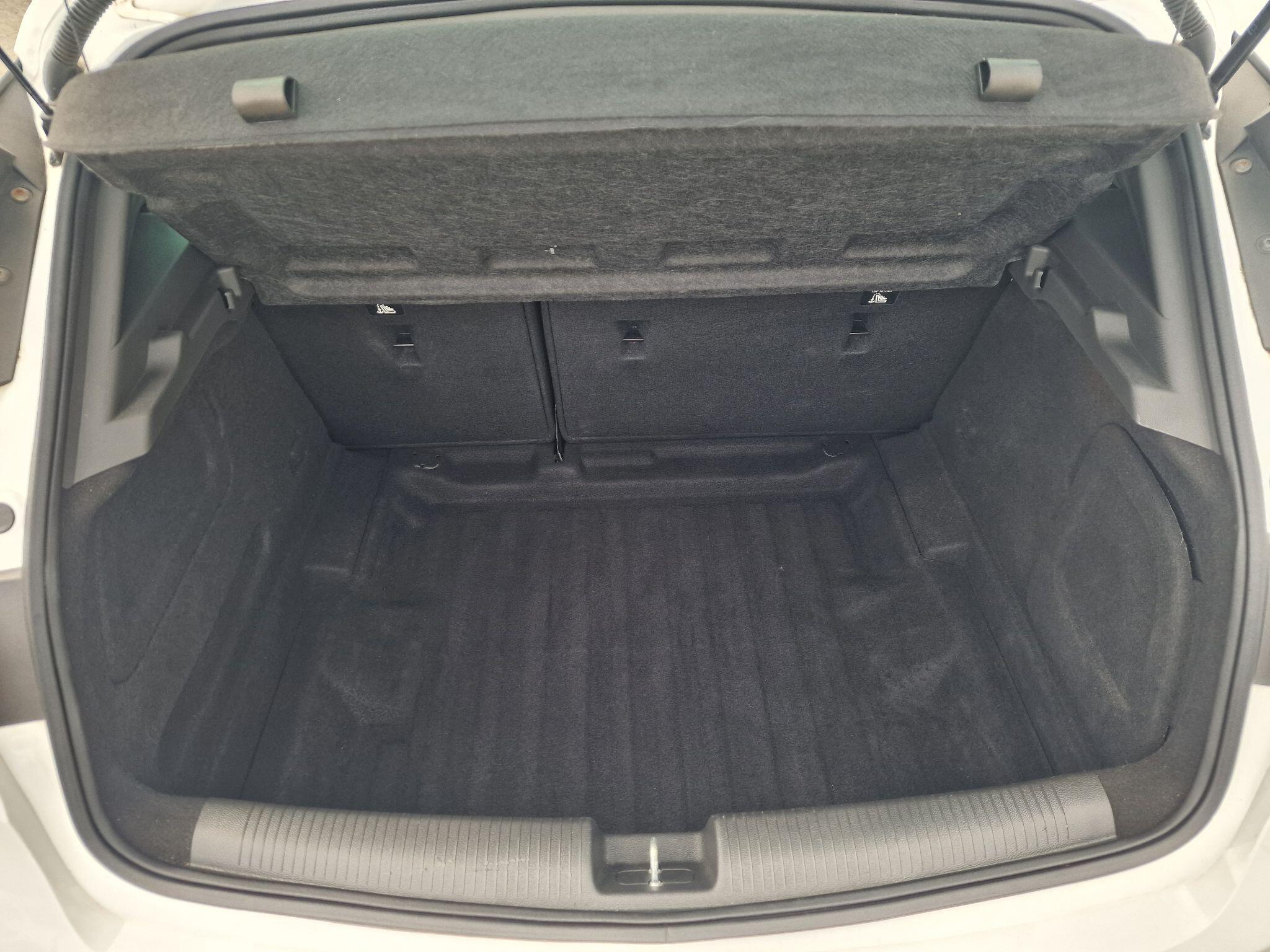 Vauxhall Astra view 55