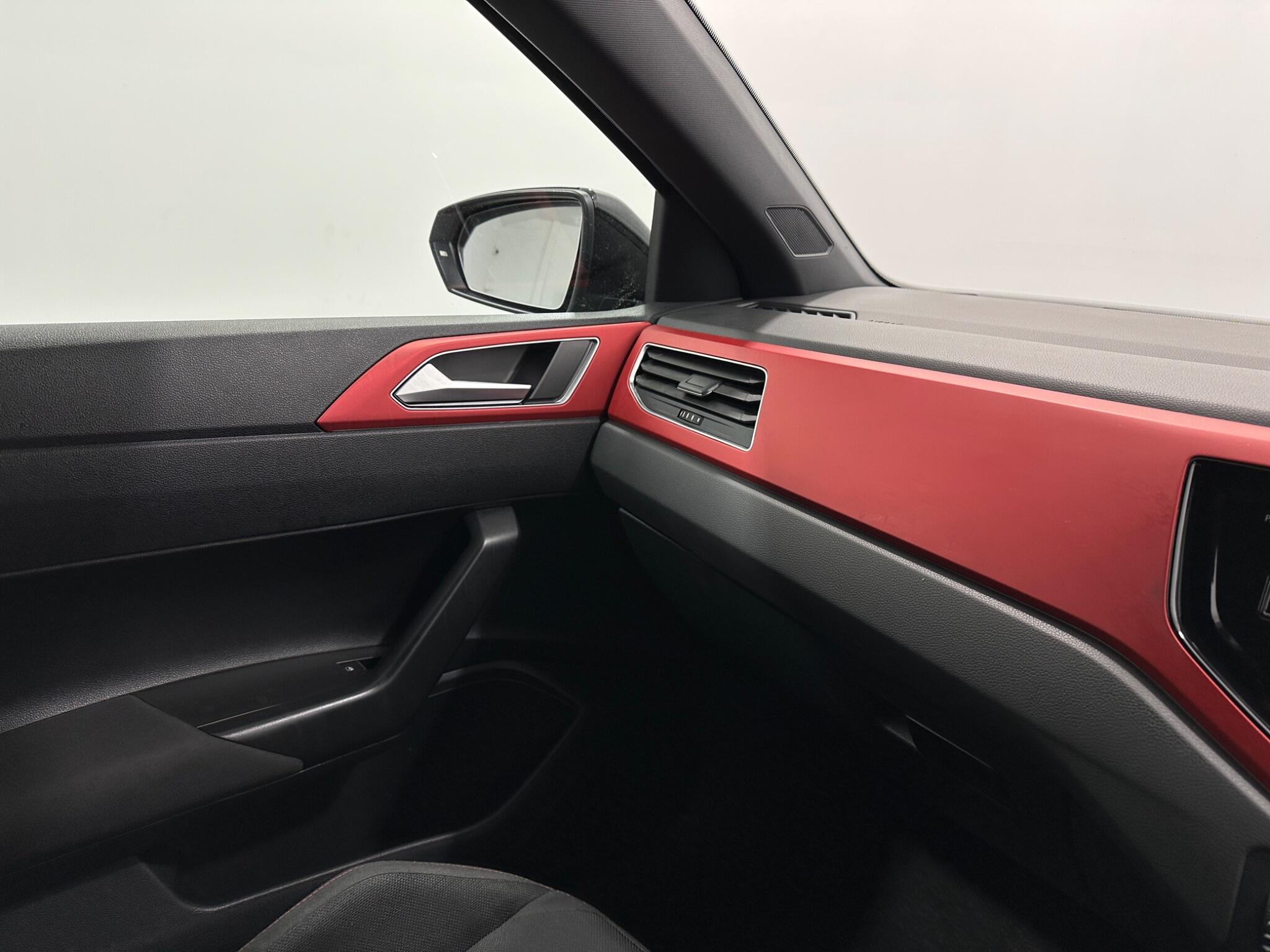 Volkswagen Polo view 26