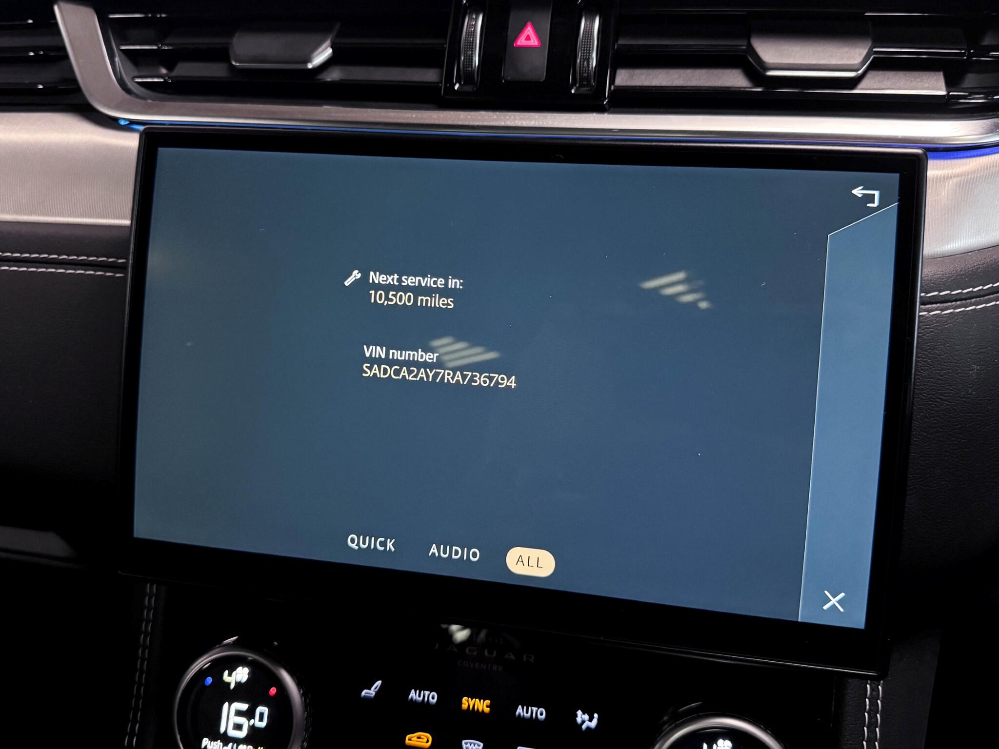 Jaguar F-Pace view 68
