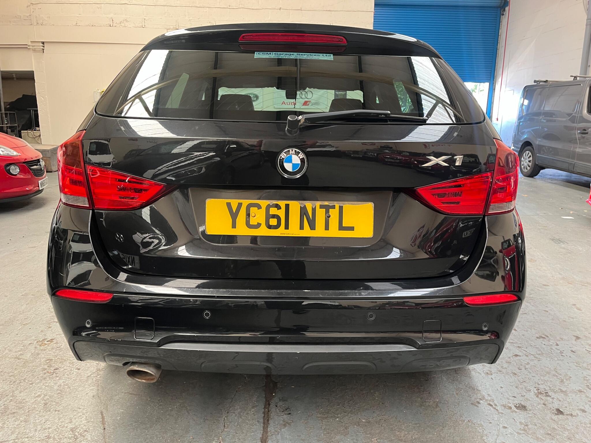 BMW X1 view 8
