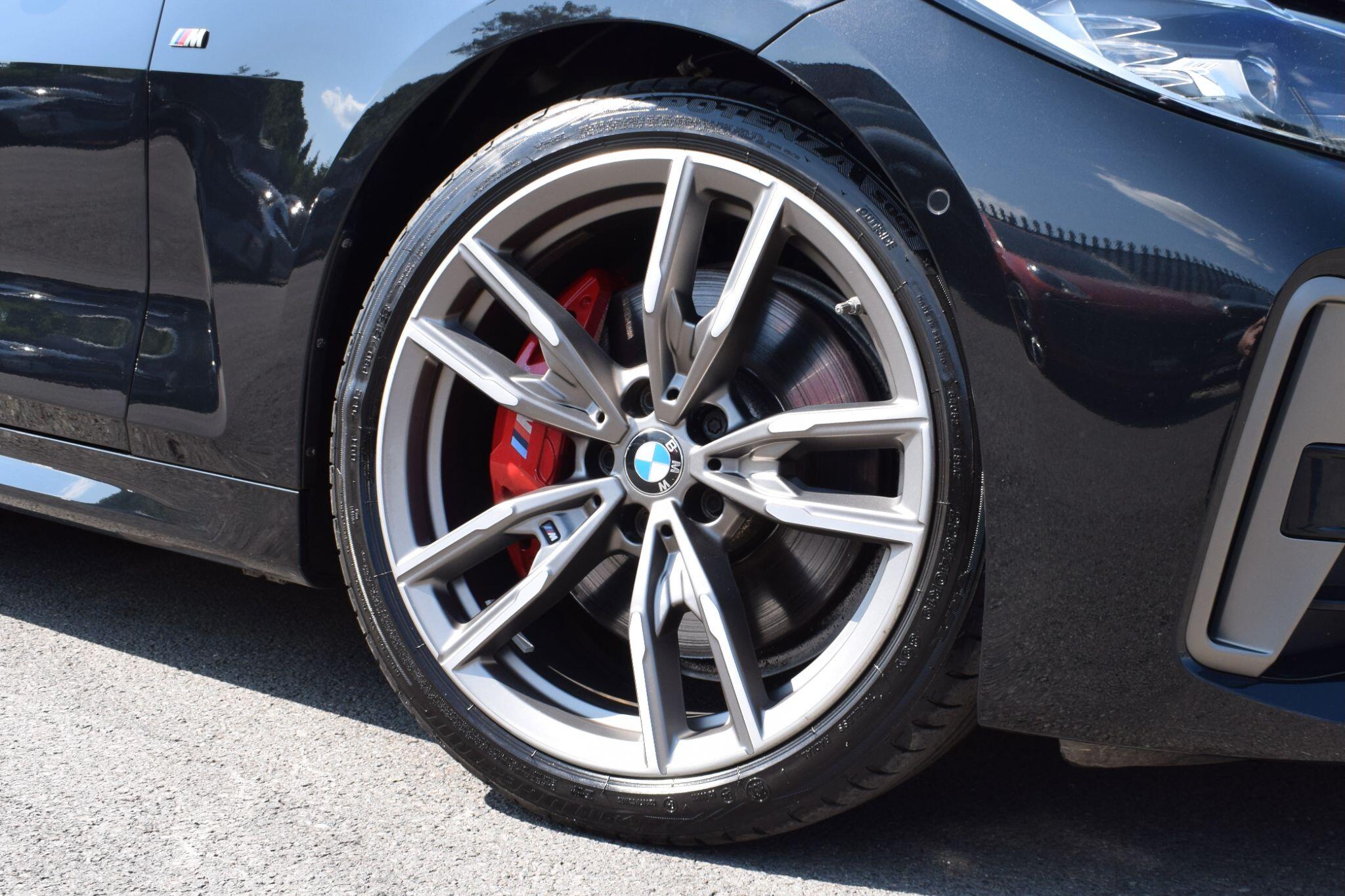 BMW 4 Series view 33