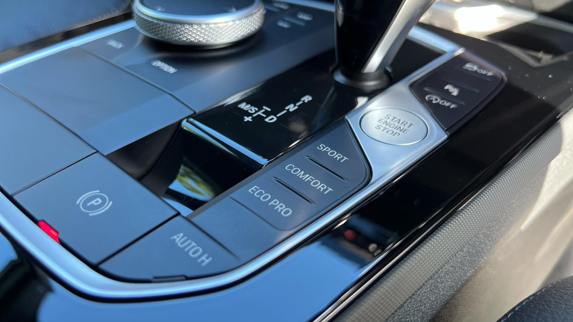 BMW 2 Series view 19
