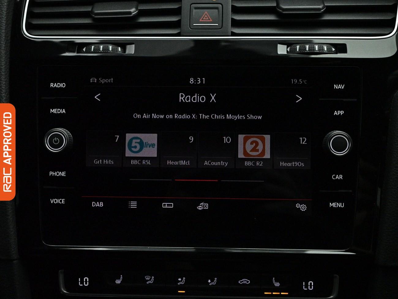 Volkswagen Golf view 14