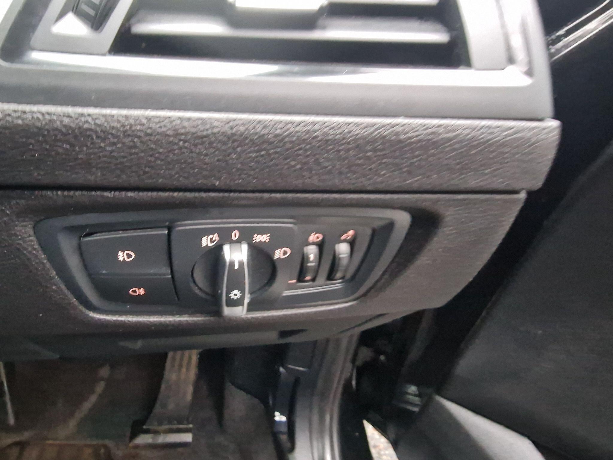 BMW 1 Series view 33