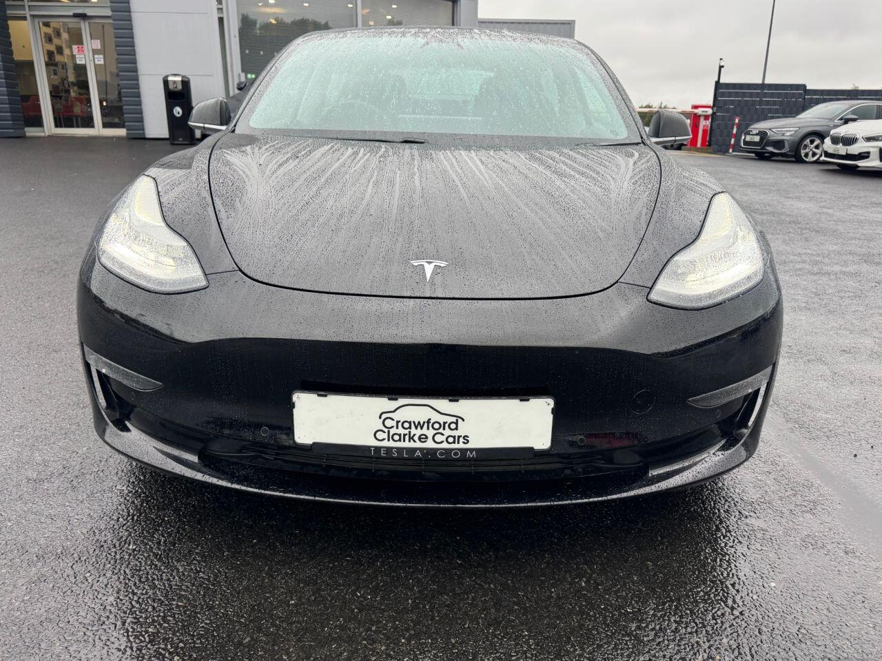 Tesla Model 3 view 8