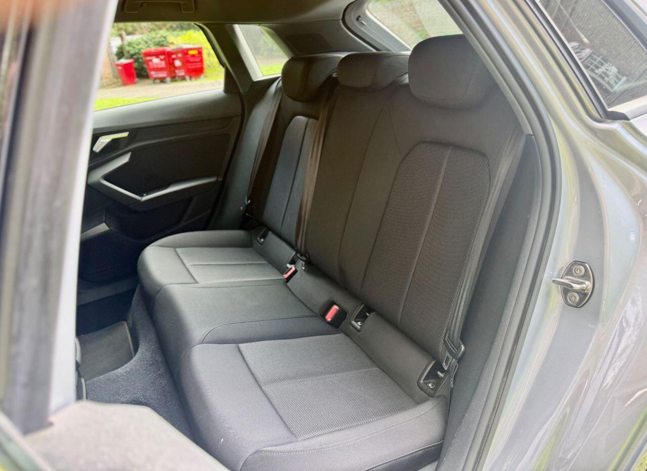 Audi A3 view 9