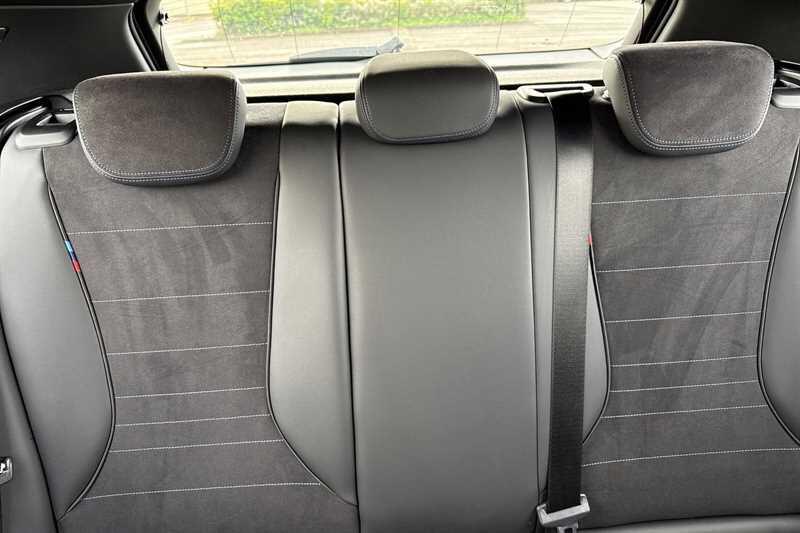 BMW 1 Series view 23