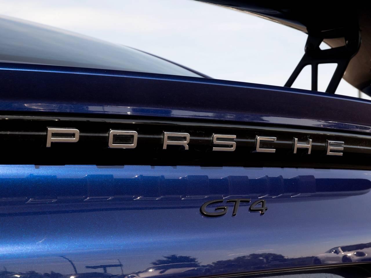 Porsche Cayman view 43