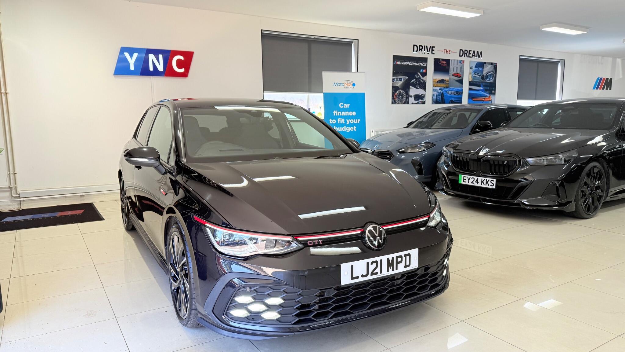 Volkswagen Golf view 72