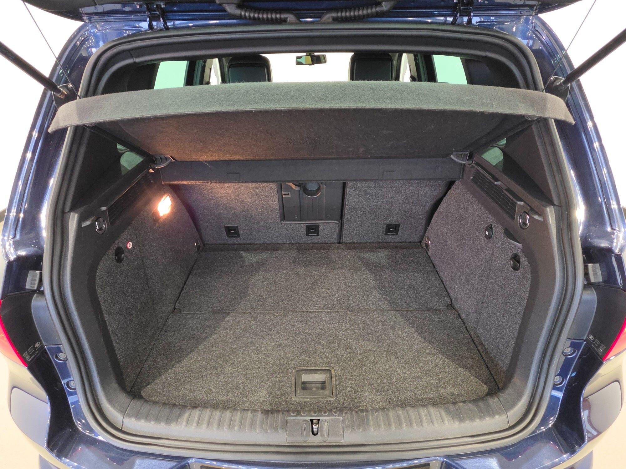 Volkswagen Tiguan view 48