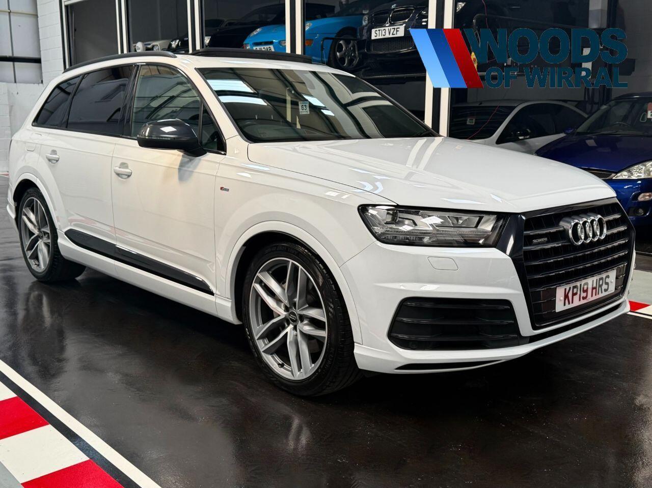 2019 Audi Q7 in White for sale