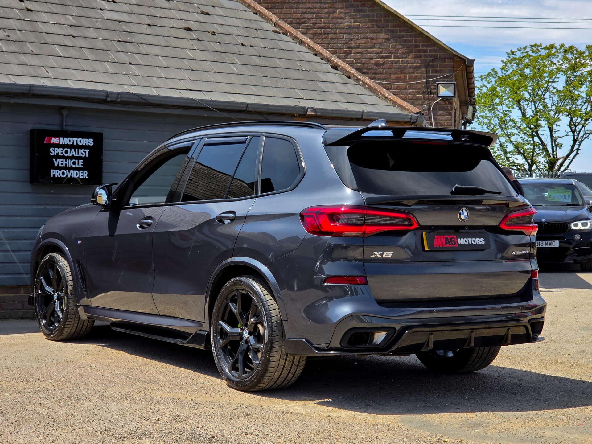 BMW X5 view 45