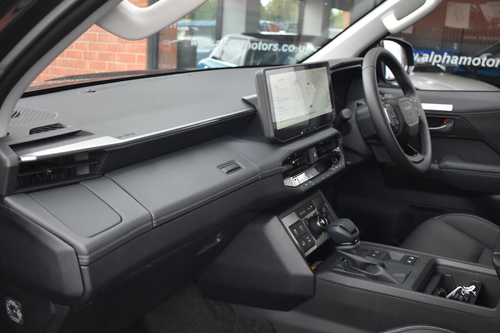 Toyota Hilux view 39