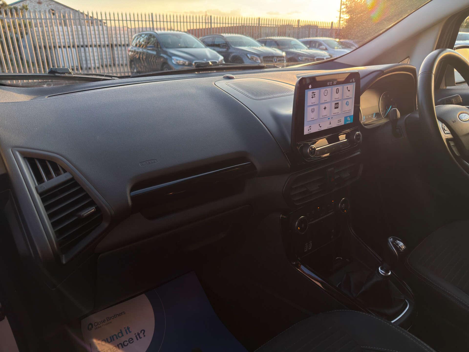 Ford Ecosport view 36