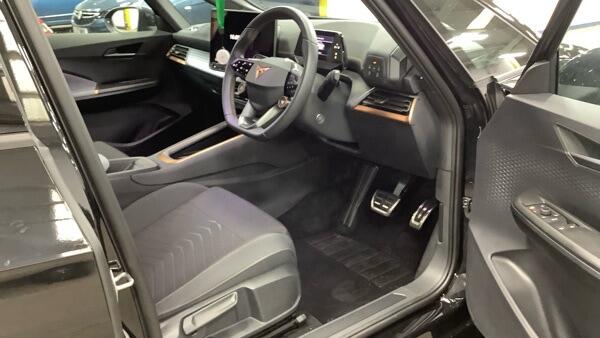 Cupra Born view 10