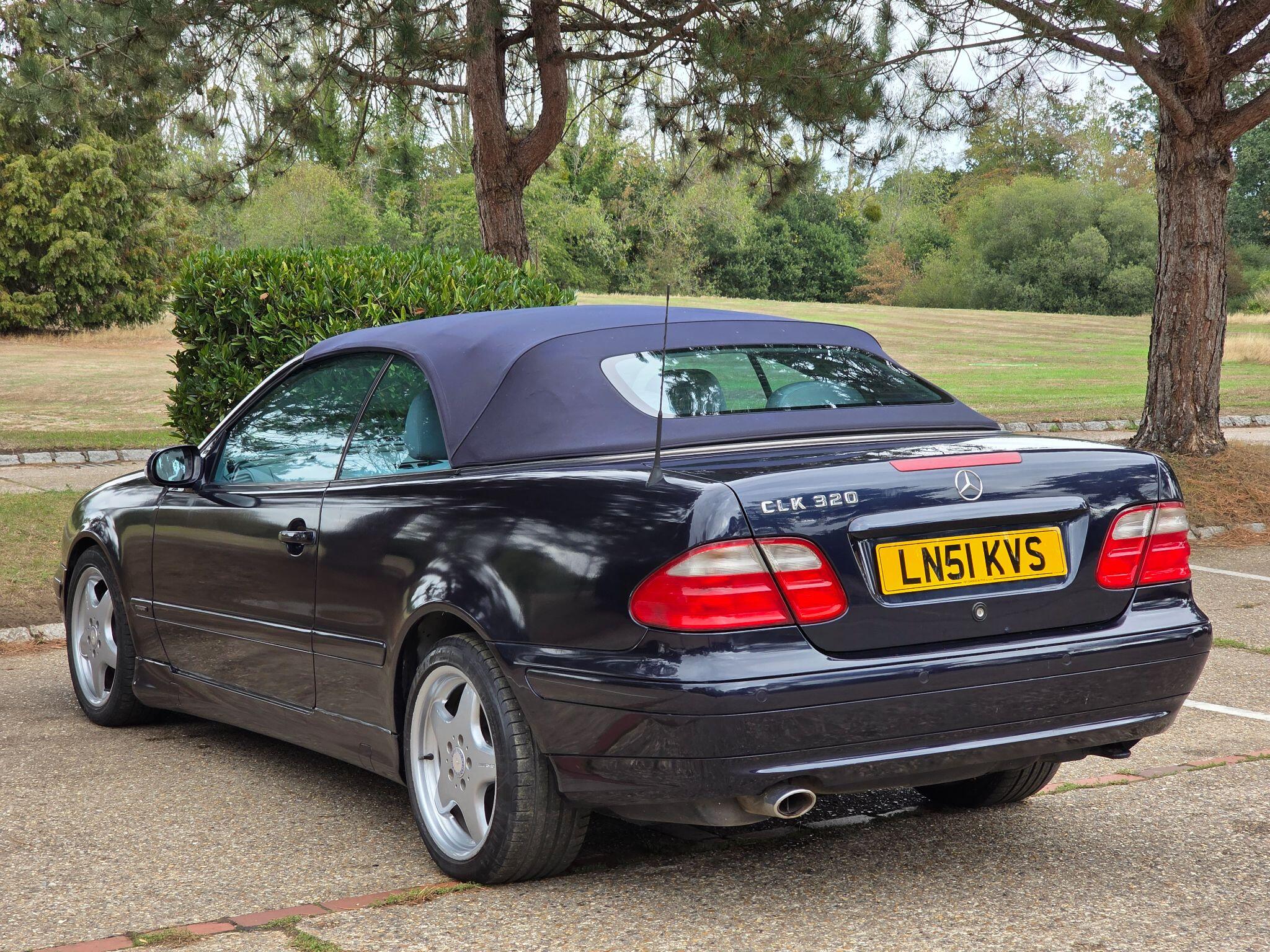 Mercedes-Benz CLK view 7