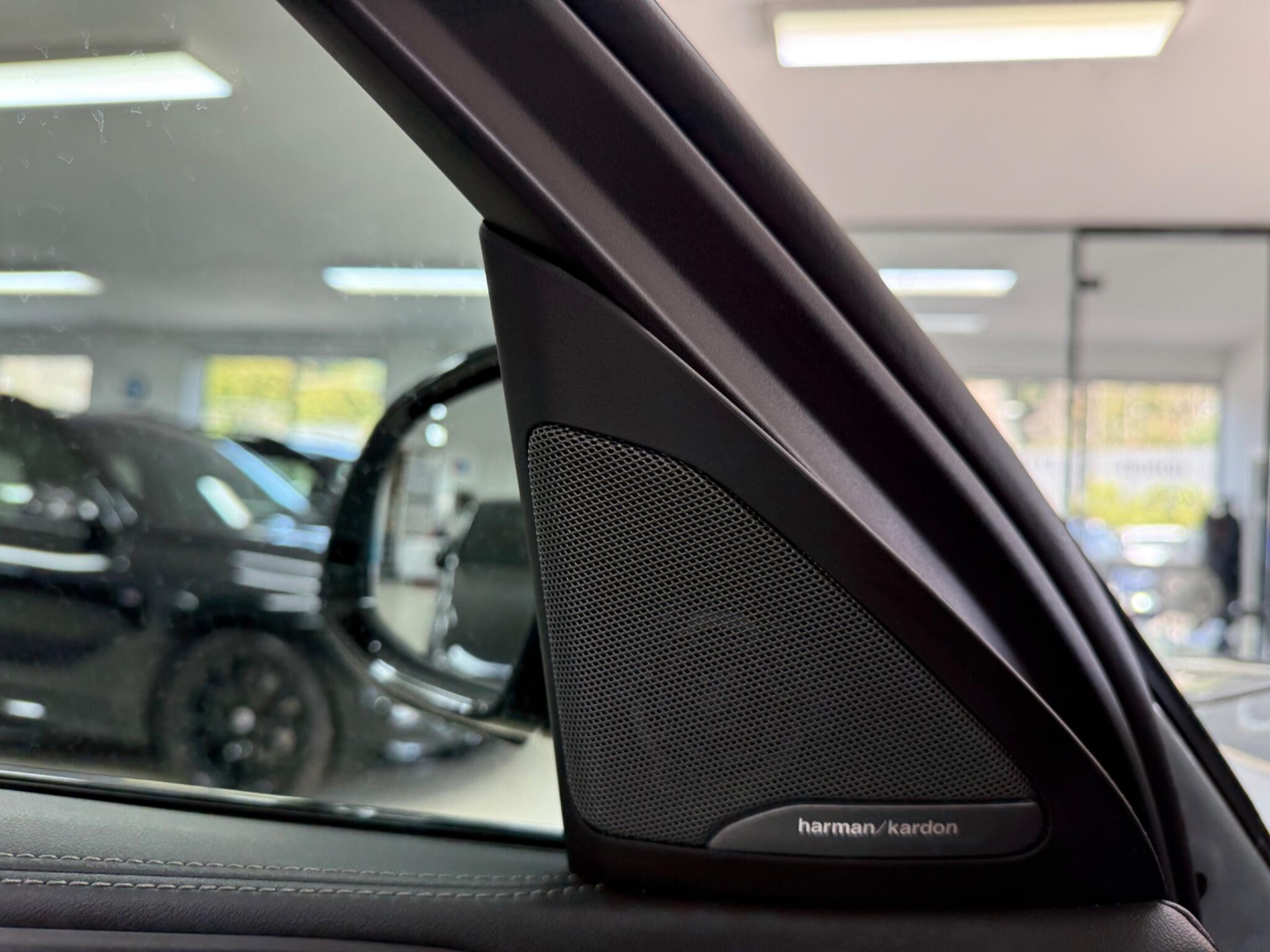 BMW X6 view 46