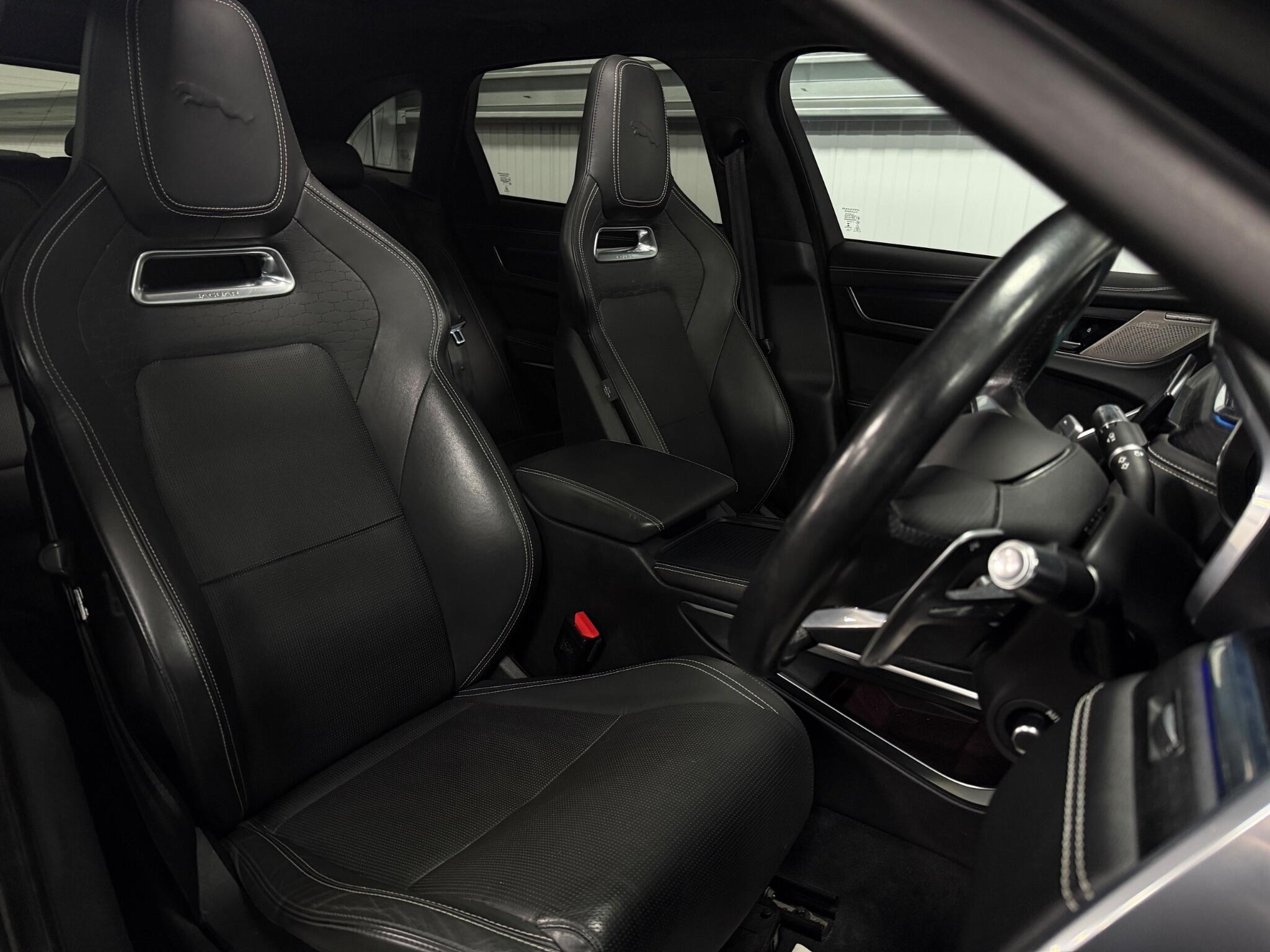 Jaguar F-Pace view 20
