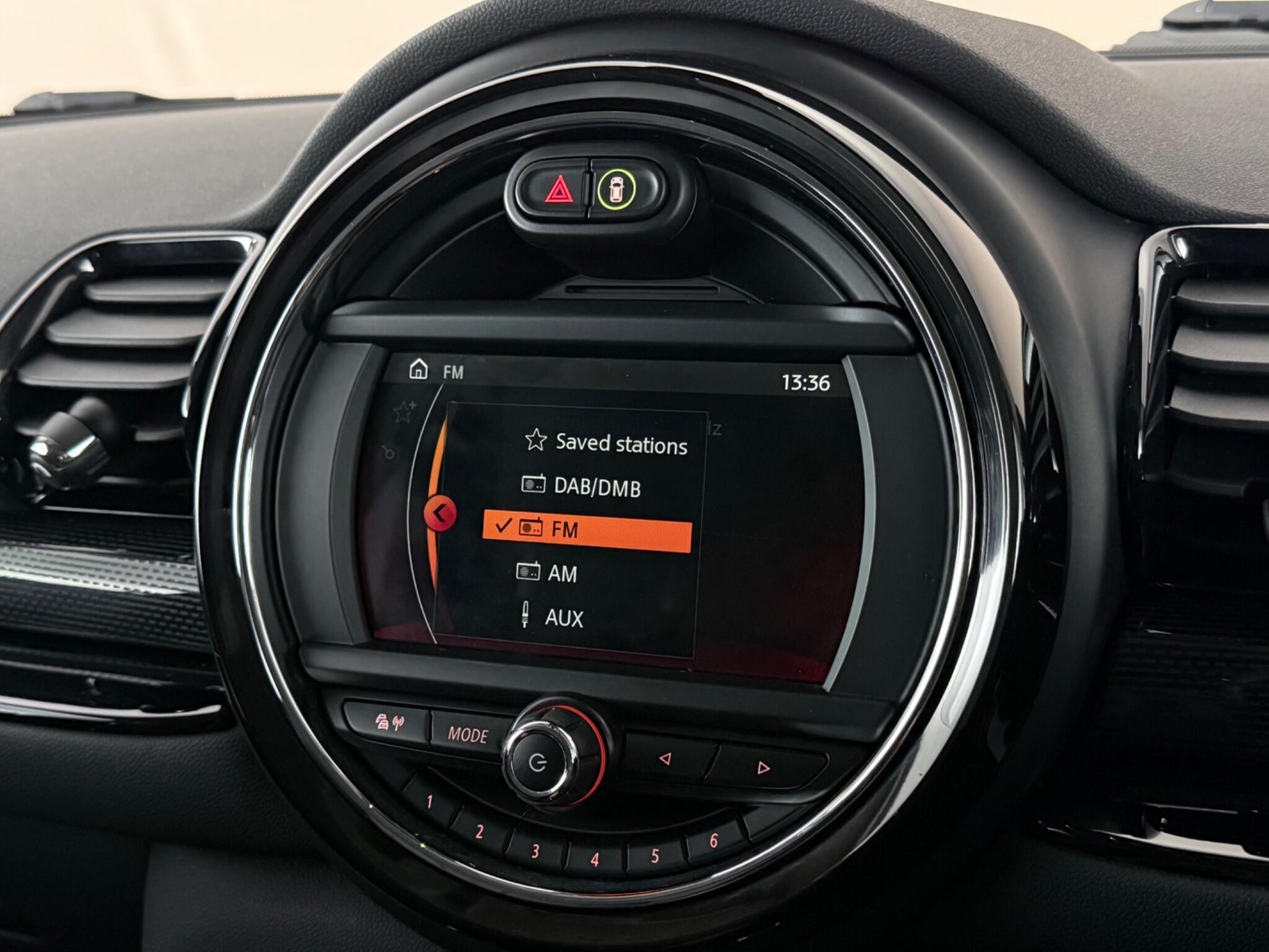 Mini Clubman view 22