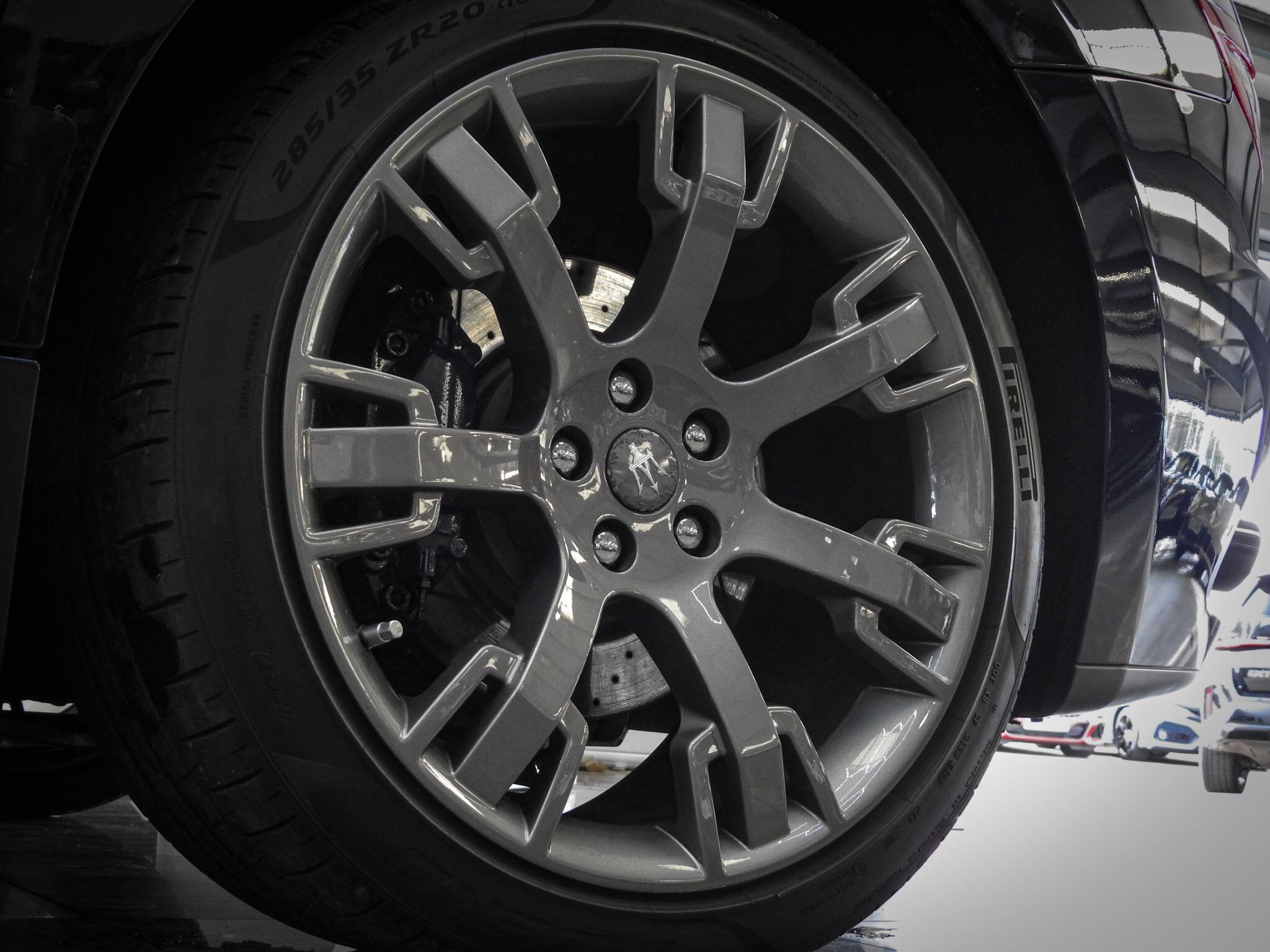 Maserati Grancabrio view 18