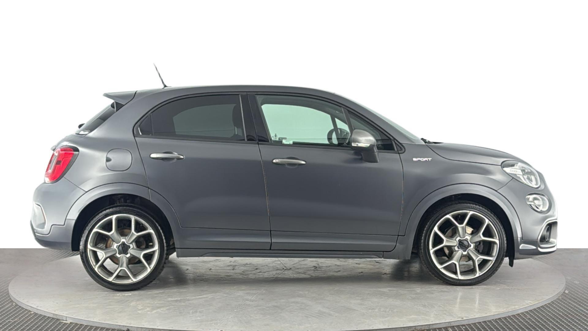 Fiat 500X view 3