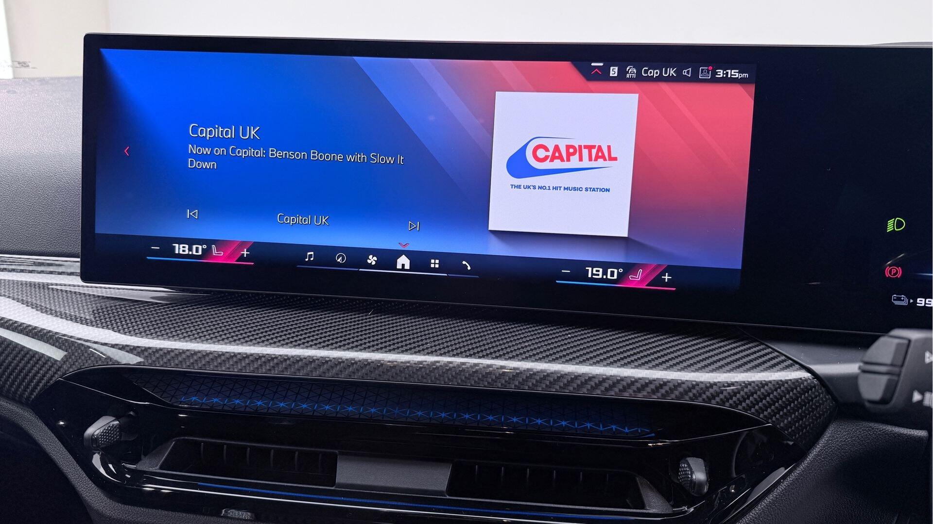 BMW i4 view 8