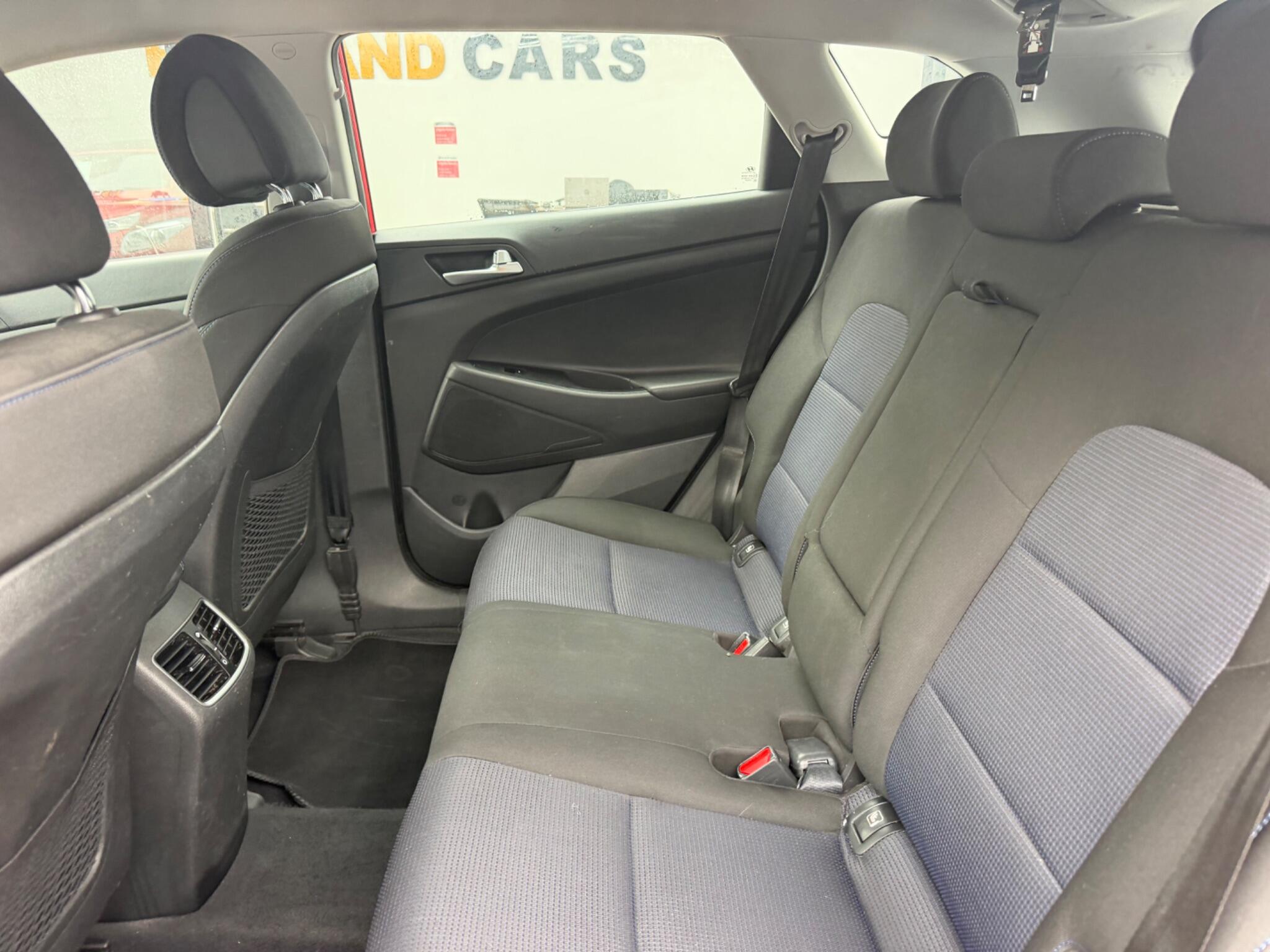 Hyundai Tucson view 26