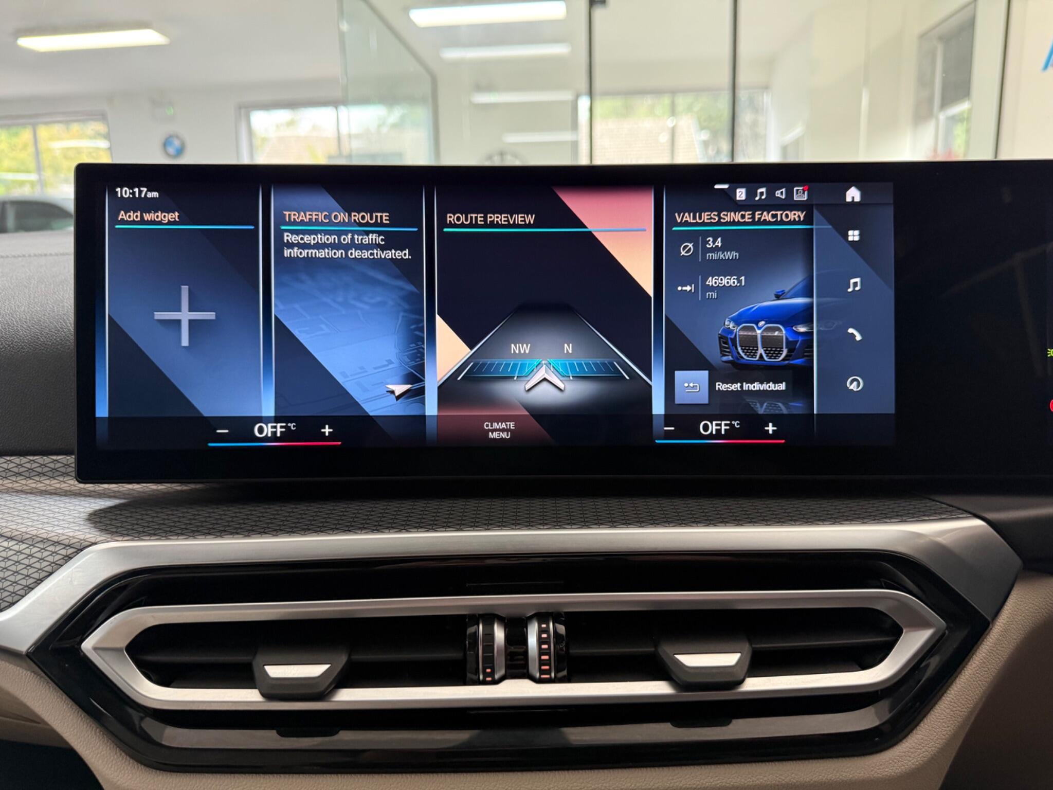 BMW I4 view 14
