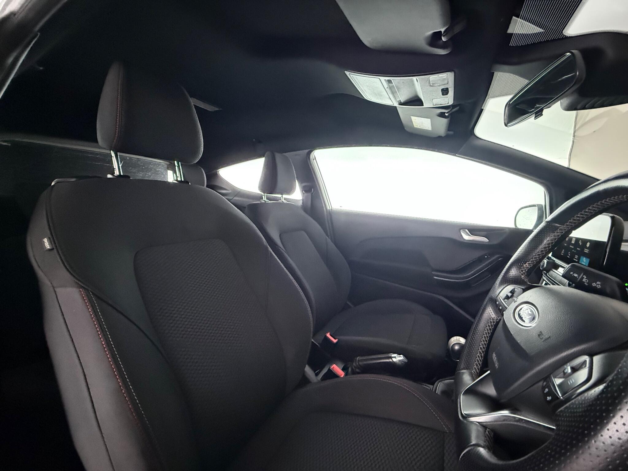 Ford Fiesta view 24