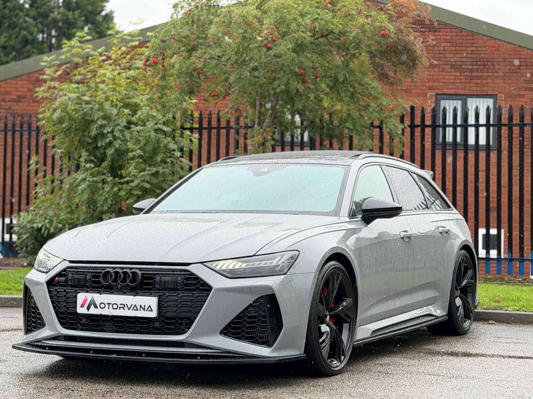 Audi RS6 view 2
