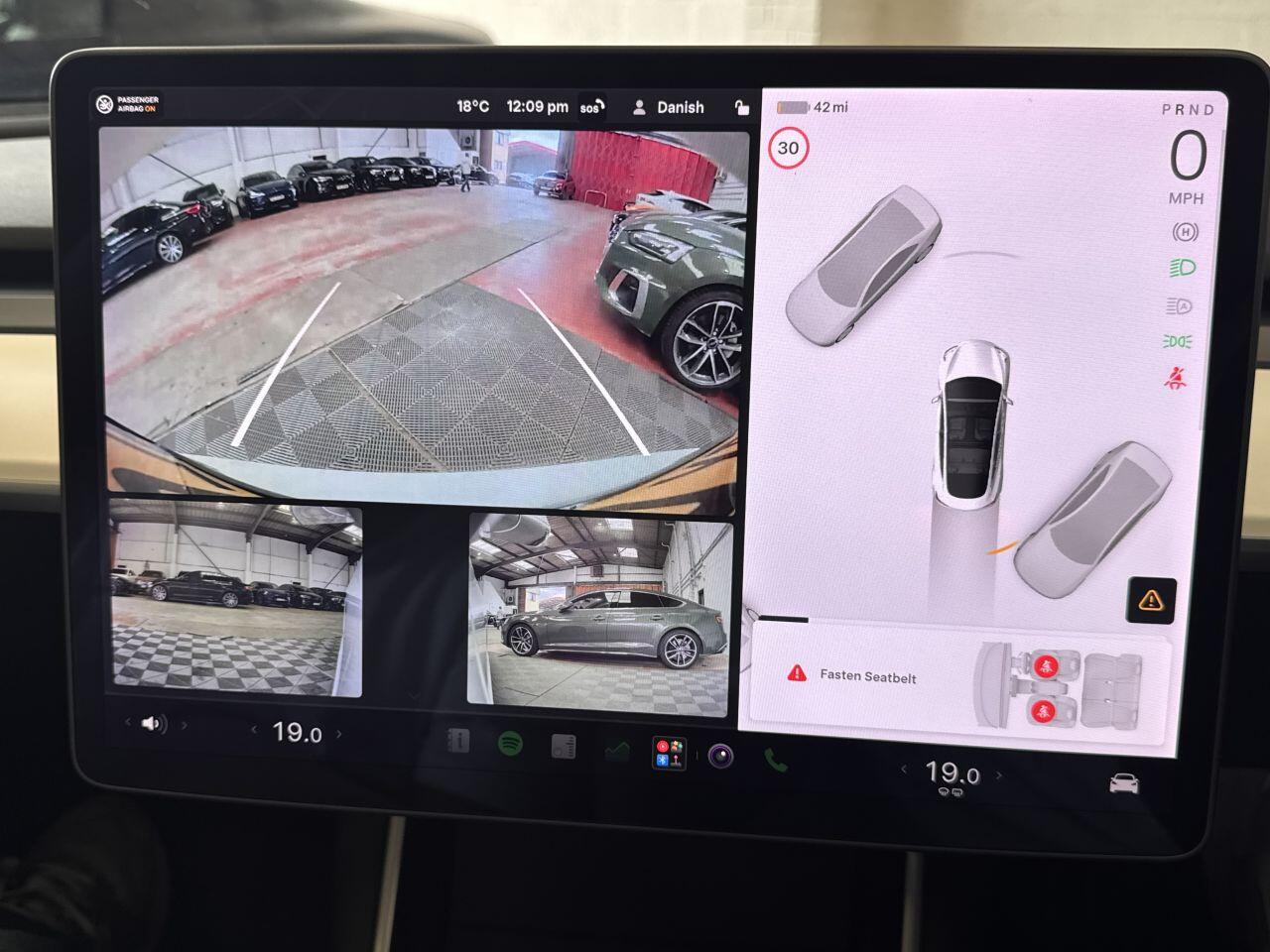 Tesla Model 3 view 45