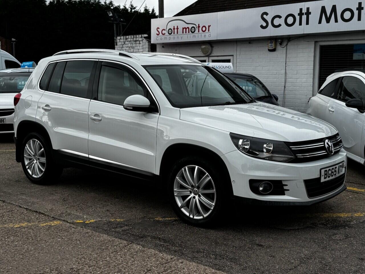 Volkswagen Tiguan view 10
