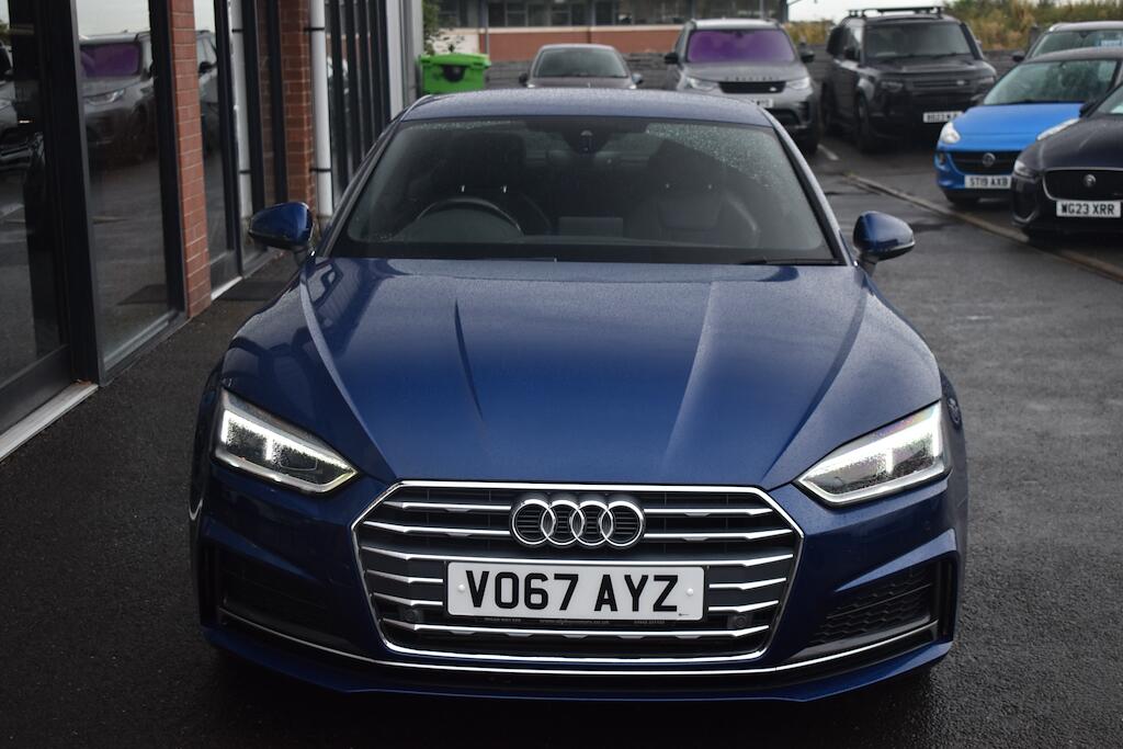 Audi A5 view 3
