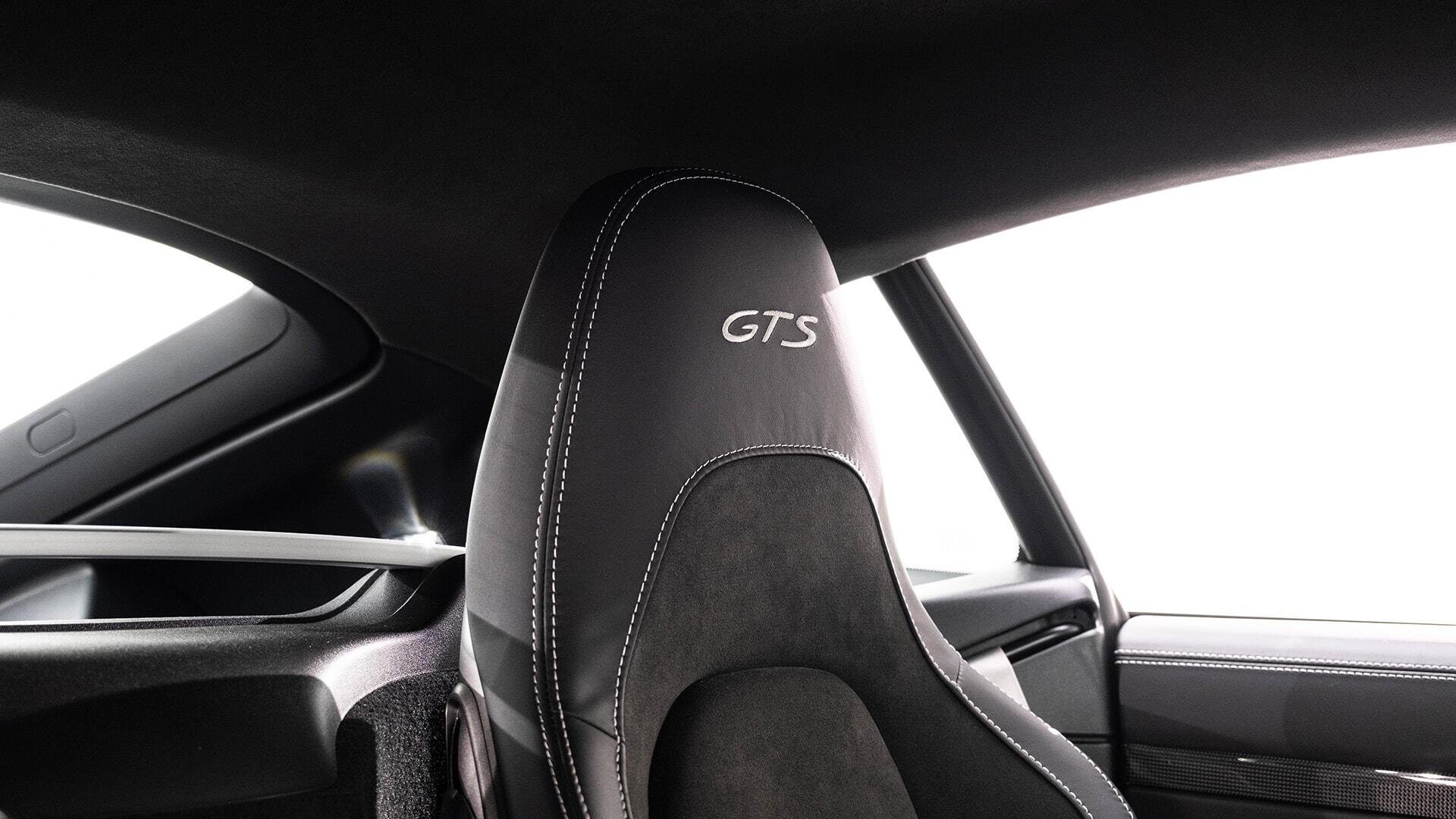 Porsche Cayman view 15