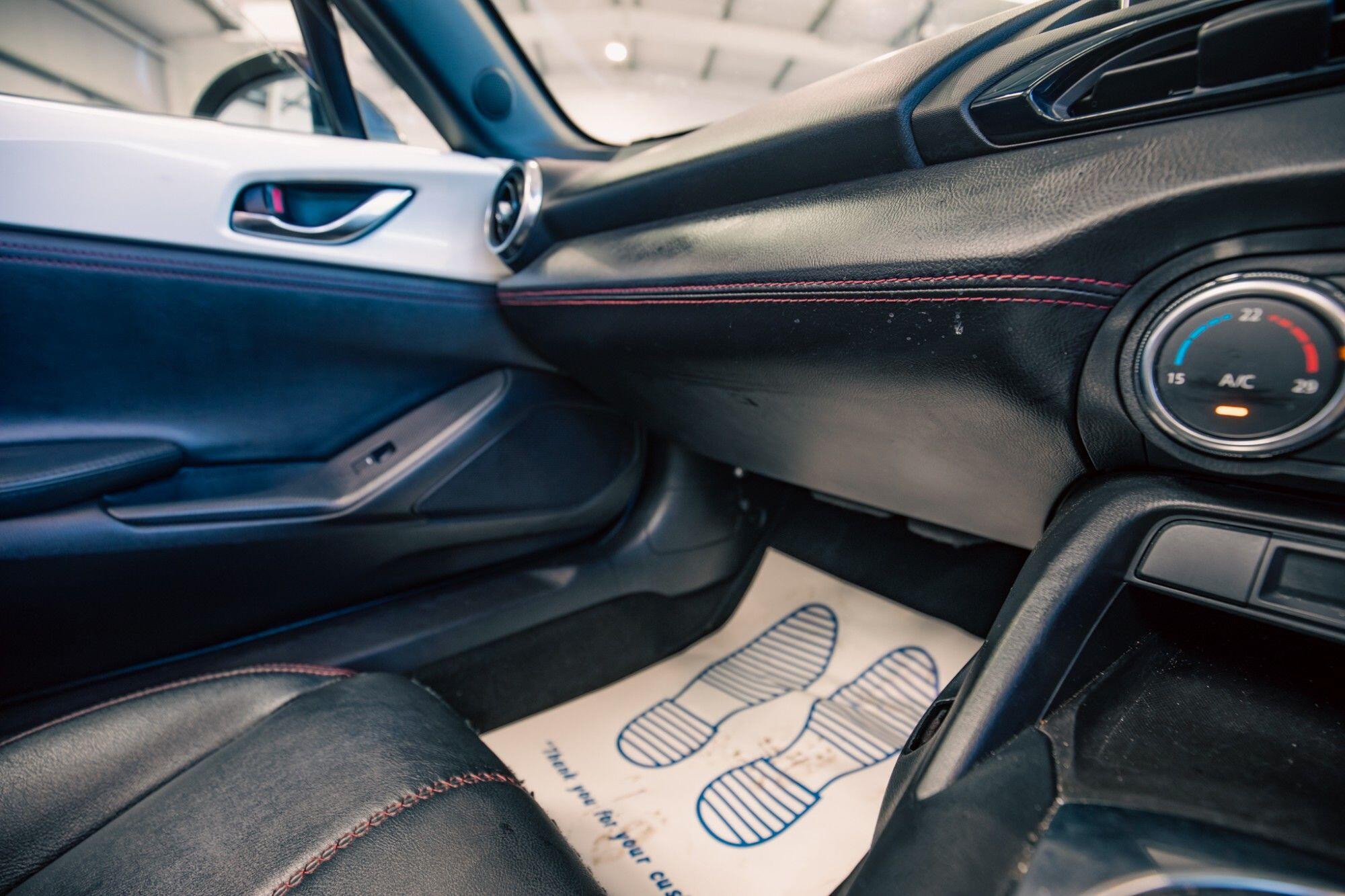 Mazda MX-5 view 20